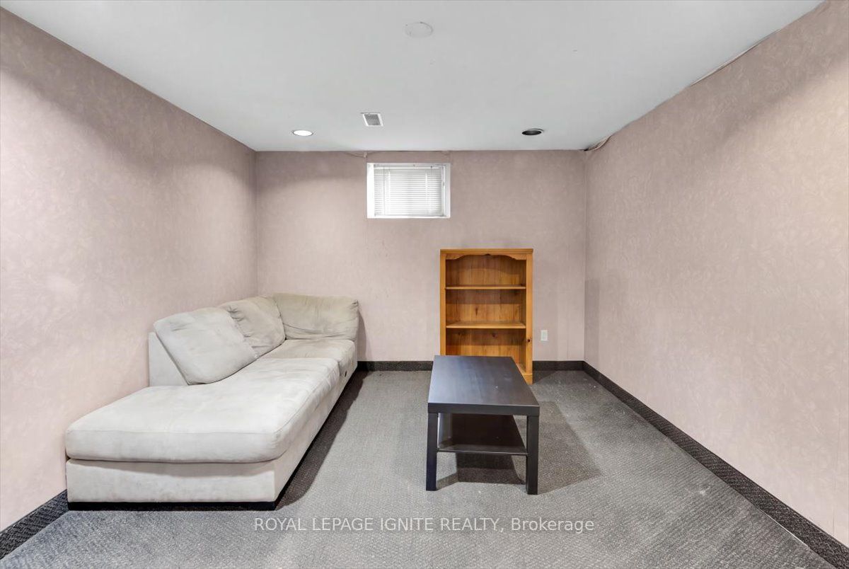 76 Celeste Drive Property Photo 24