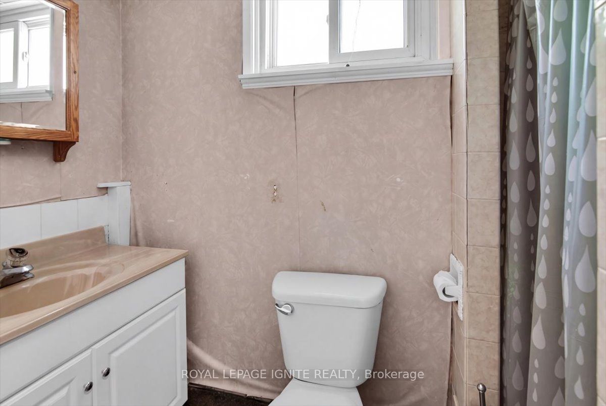76 Celeste Drive Property Photo 26