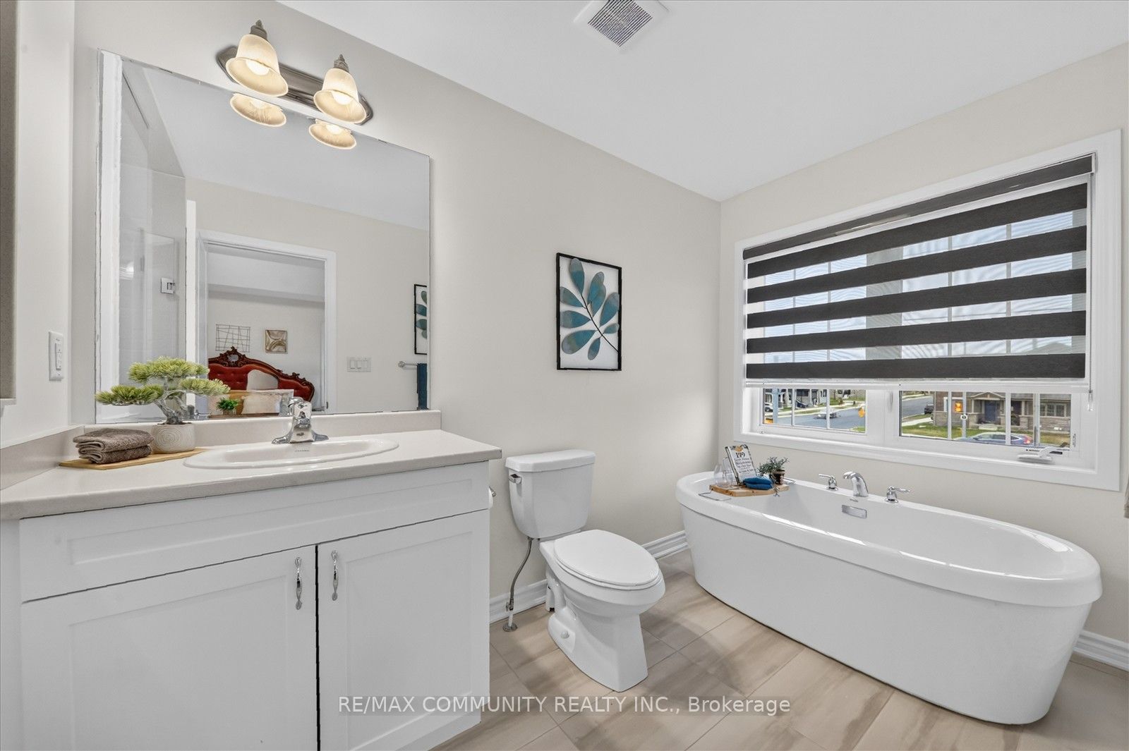 3001 Hollyberry Trail Property Photo 28