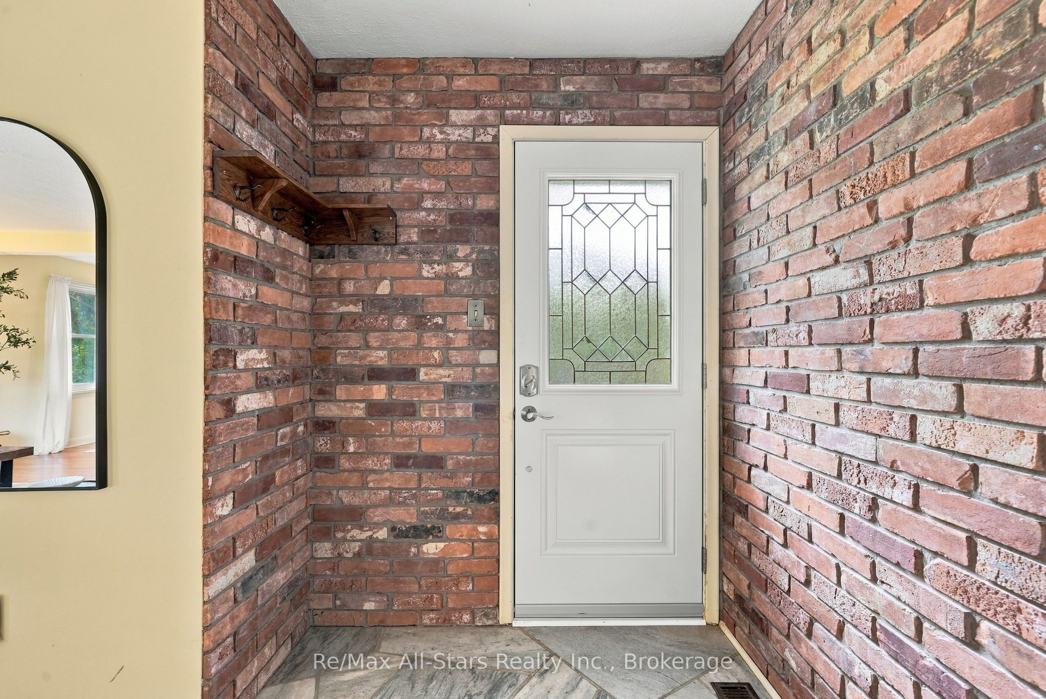 14661 Old Simcoe Road Property Photo 8