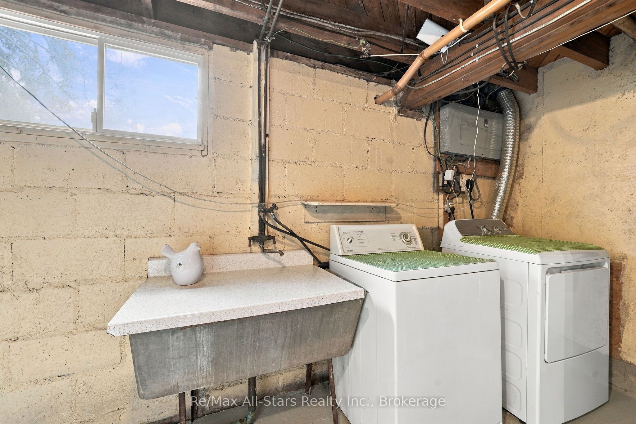 14661 Old Simcoe Road Property Photo 33