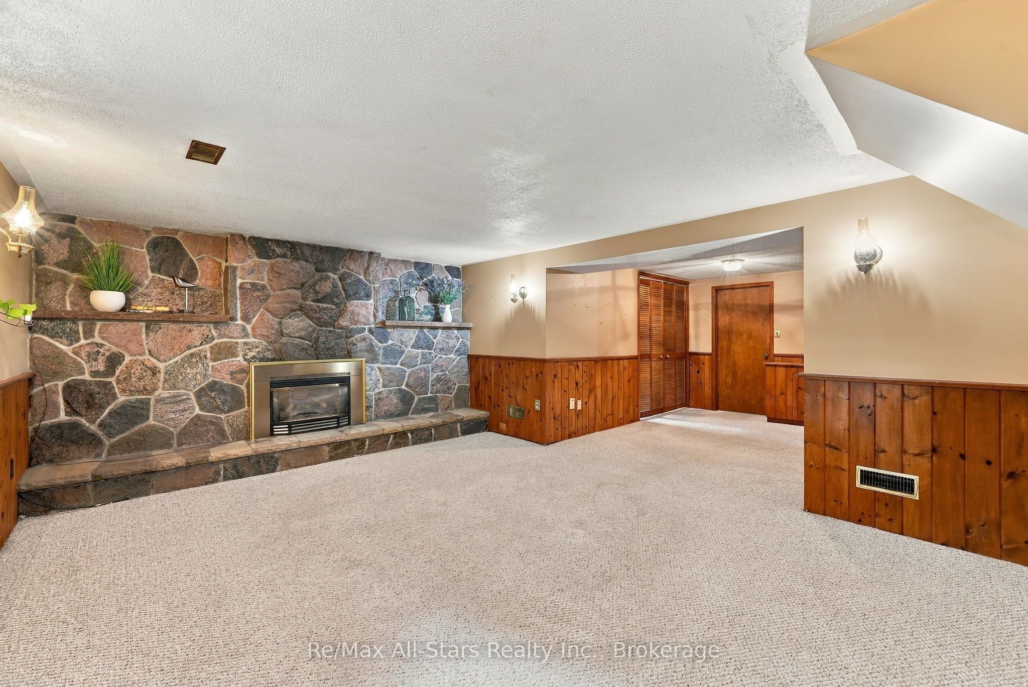 14661 Old Simcoe Road Property Photo 36