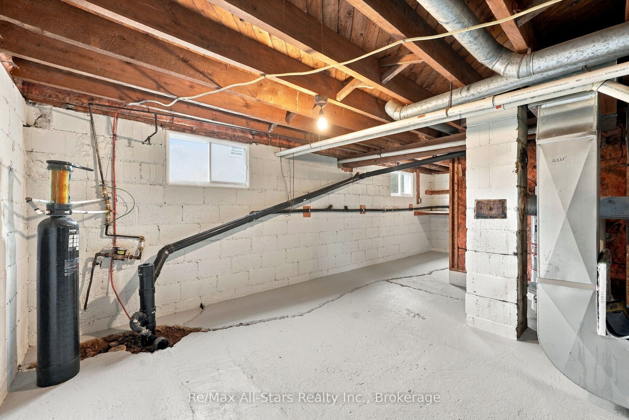 14661 Old Simcoe Road Property Photo 38