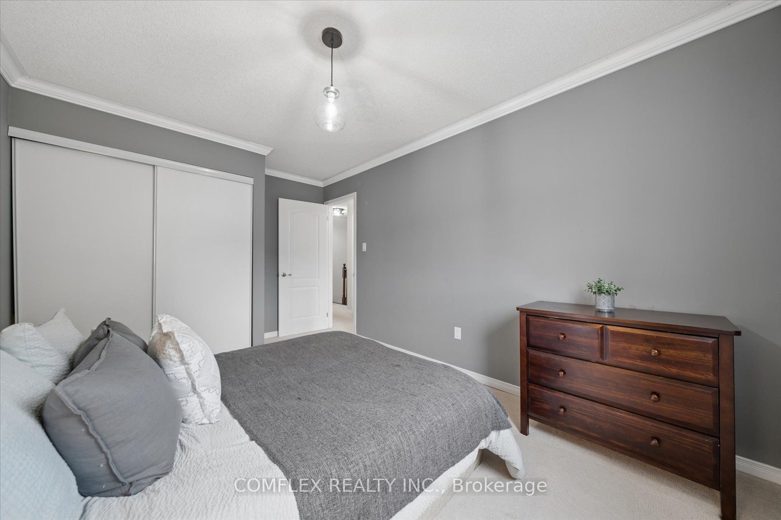 59 Hodnett Crescent Property Photo 35