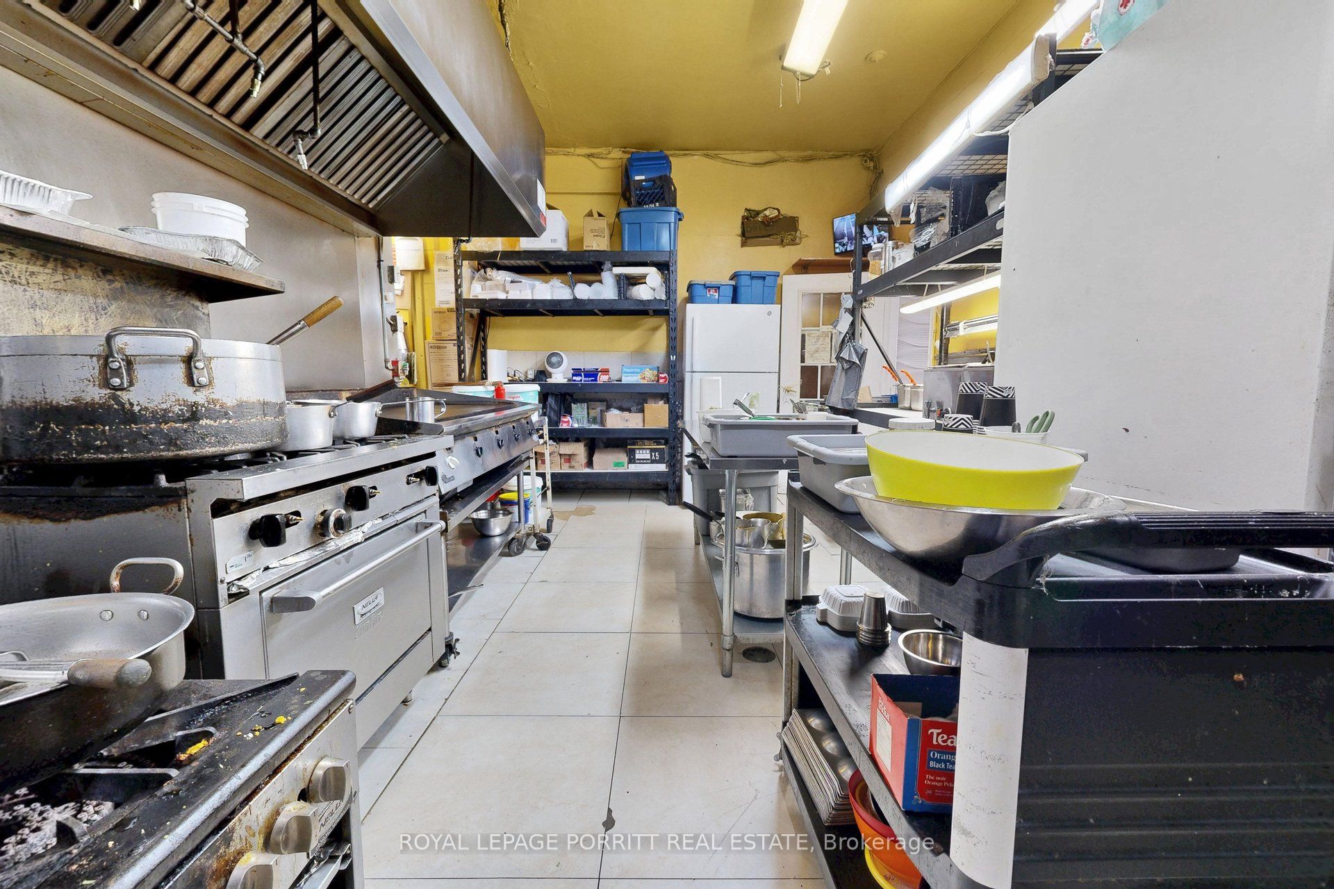 2633 Eglinton Avenue E Property Photo 14