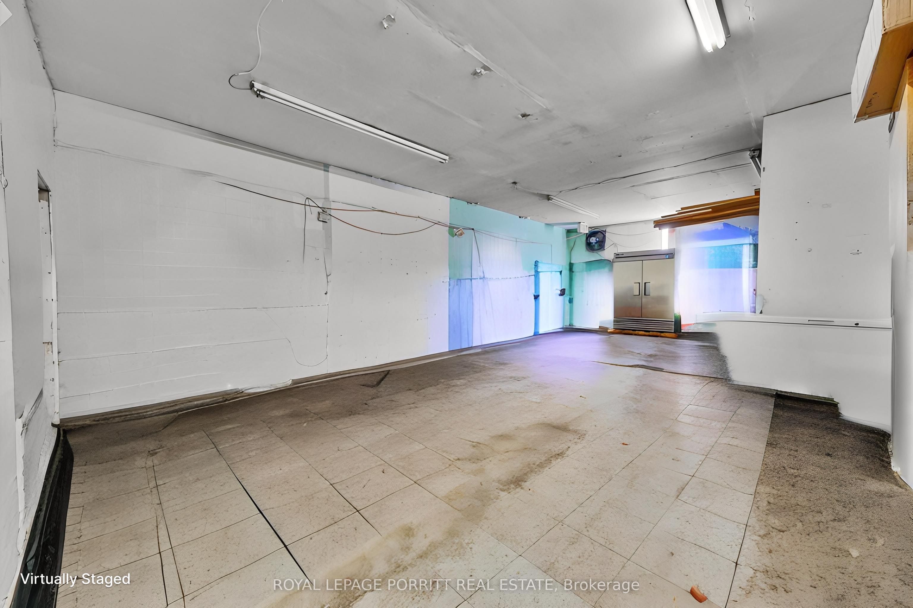 2633 Eglinton Avenue E Property Photo 29