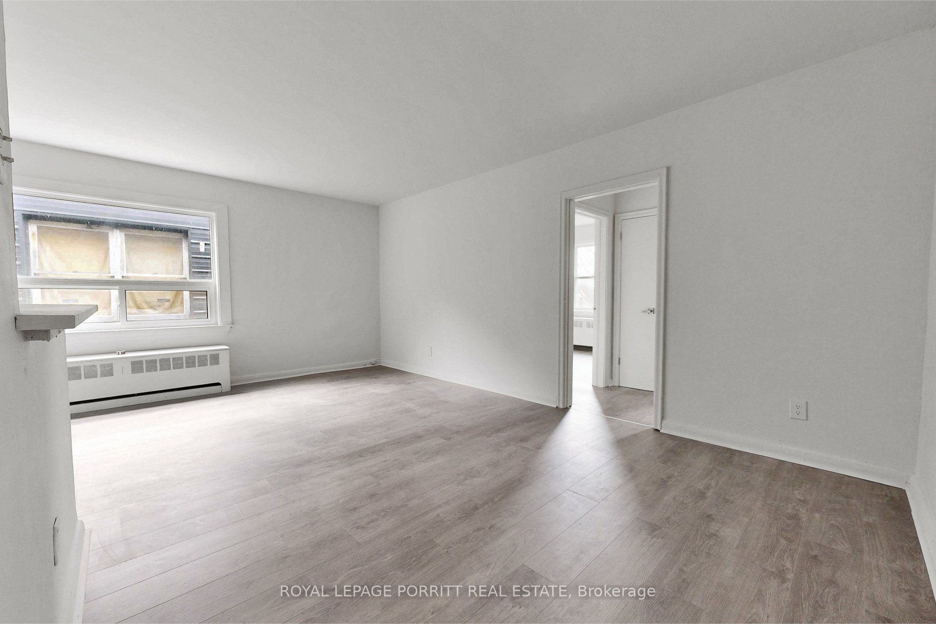 2633 Eglinton Avenue E Property Photo 31