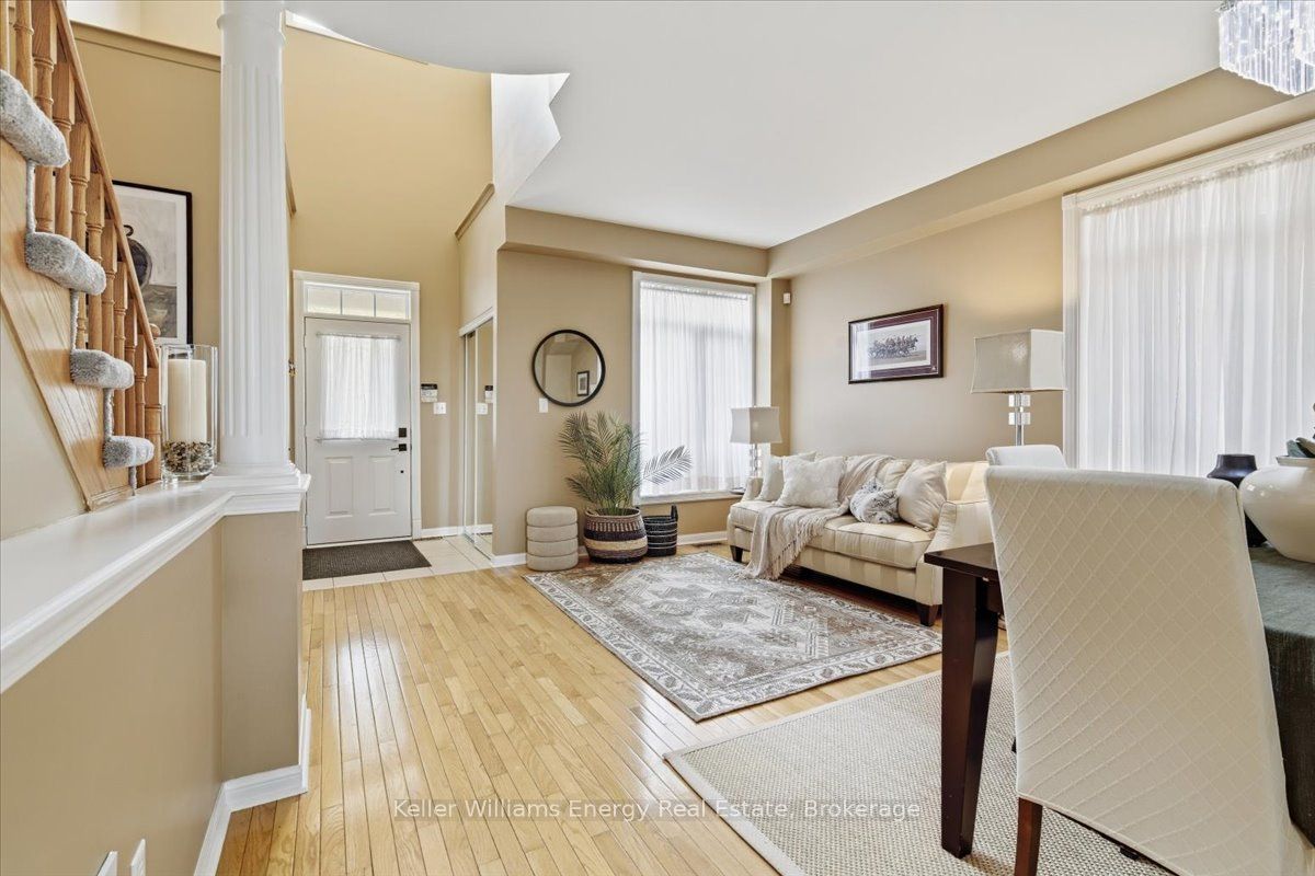 27 Dent Street Property Photo 11