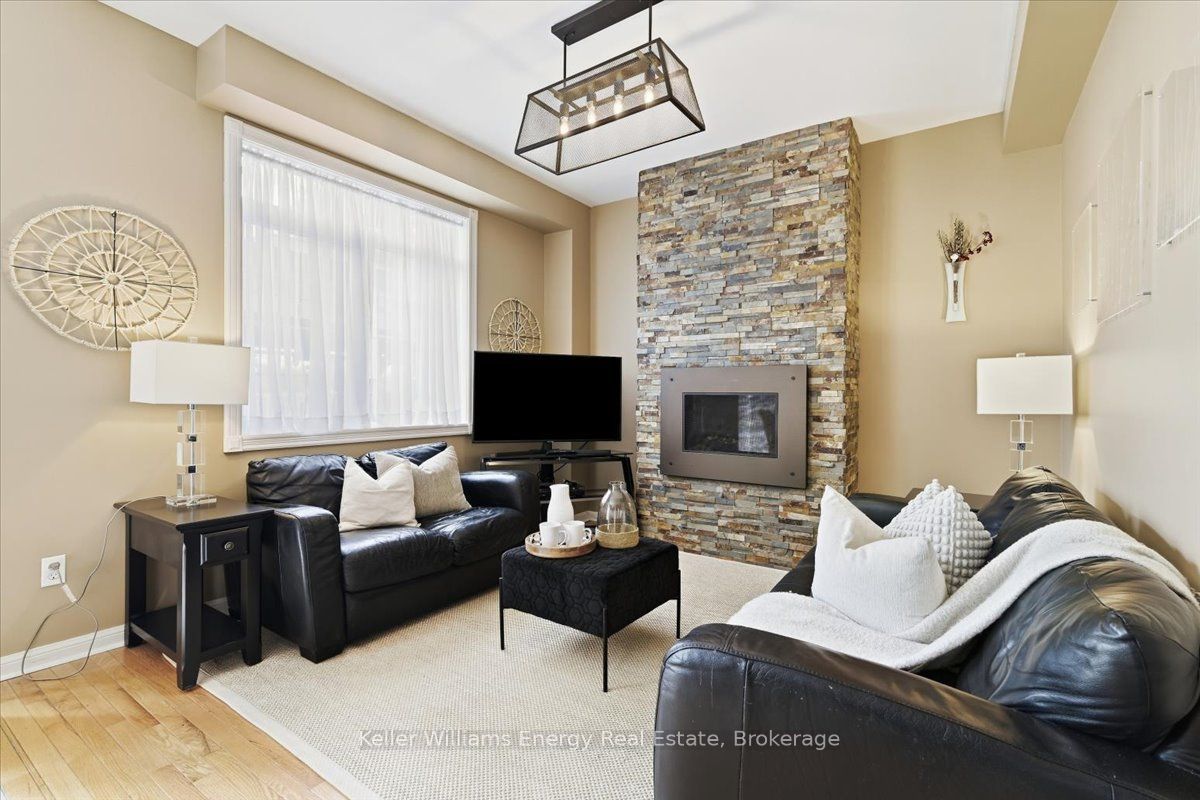 27 Dent Street Property Photo 12