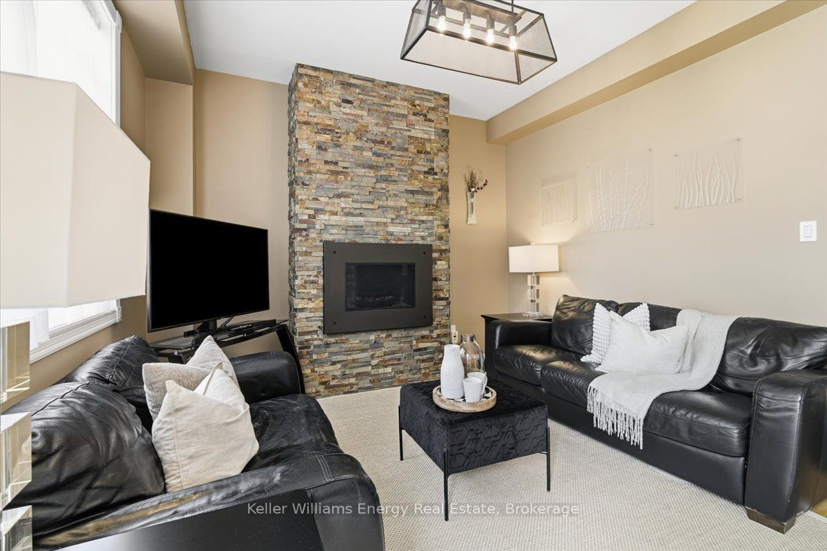 27 Dent Street Property Photo 13
