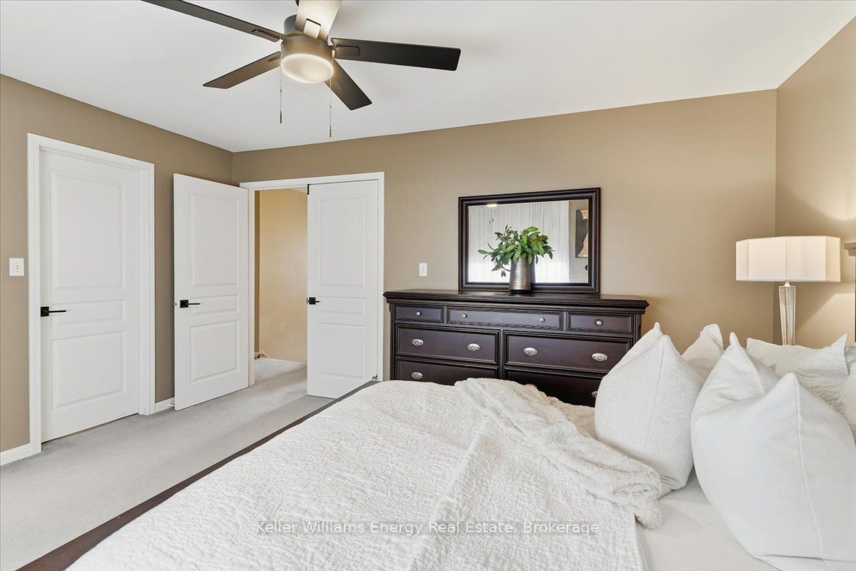 27 Dent Street Property Photo 23