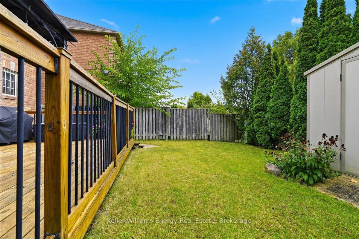 27 Dent Street Property Photo 38