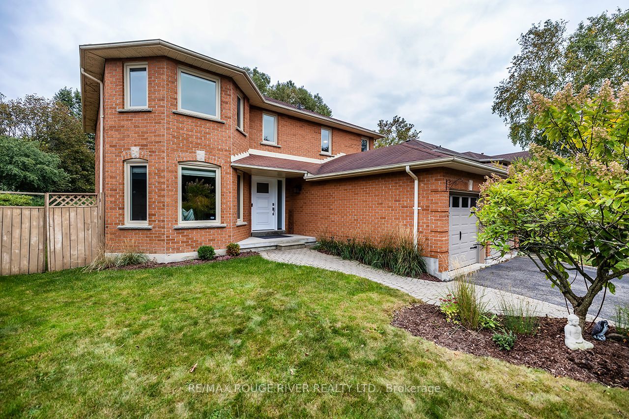 37 Wyndfield Crescent Property Photo 3