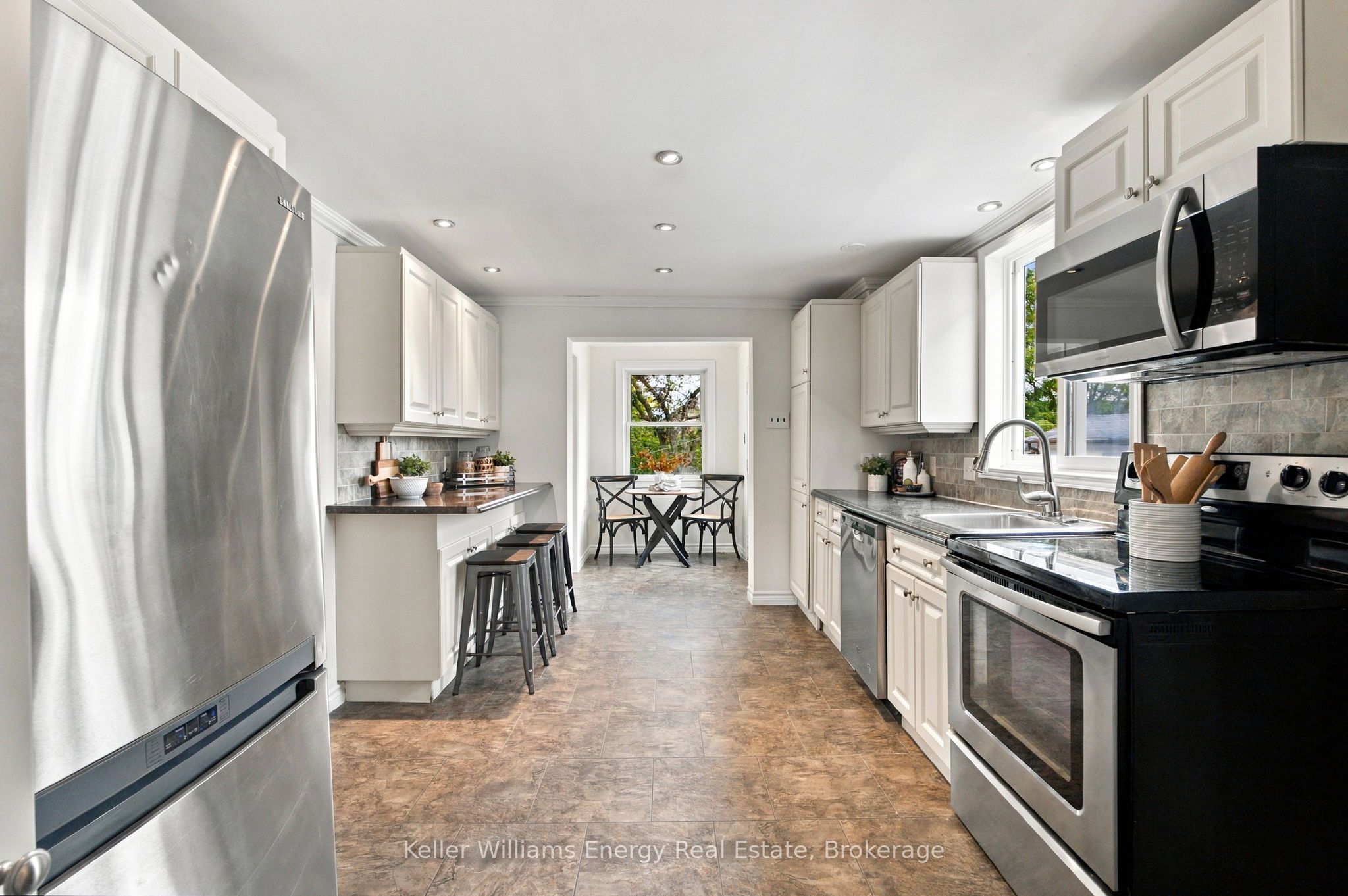 477 Cubert Street Property Photo 13