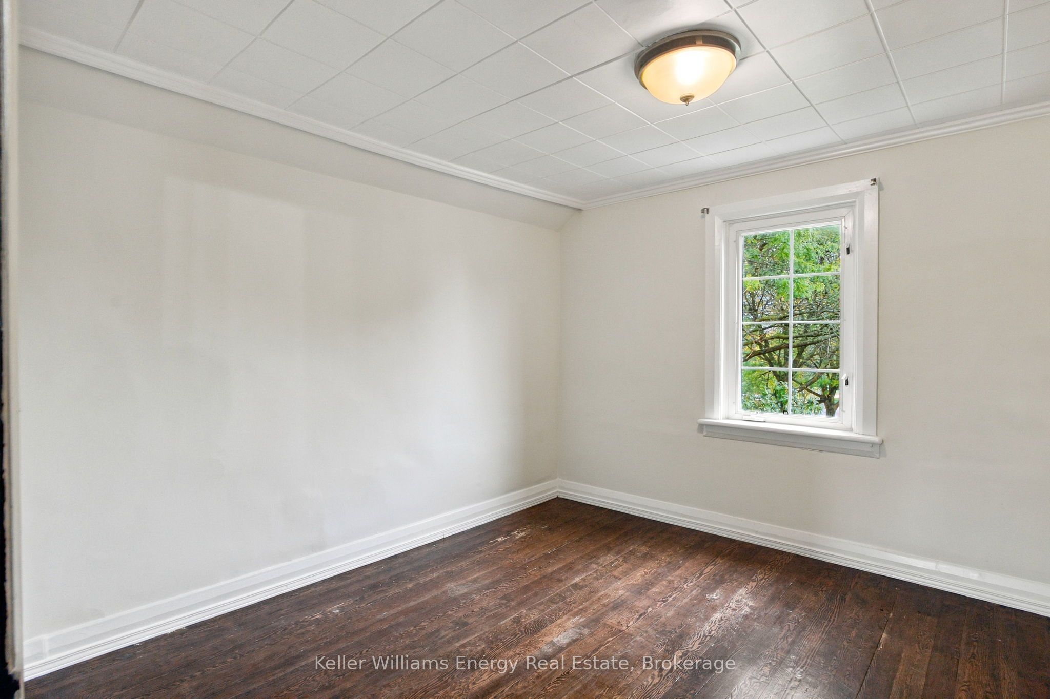 477 Cubert Street Property Photo 28