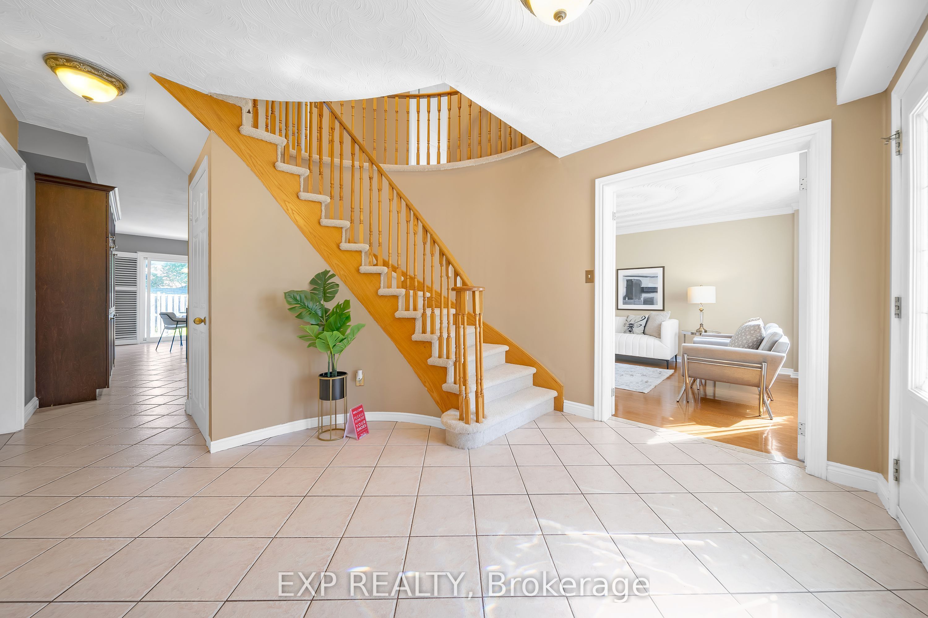 955 Snowbird Street Property Photo 7