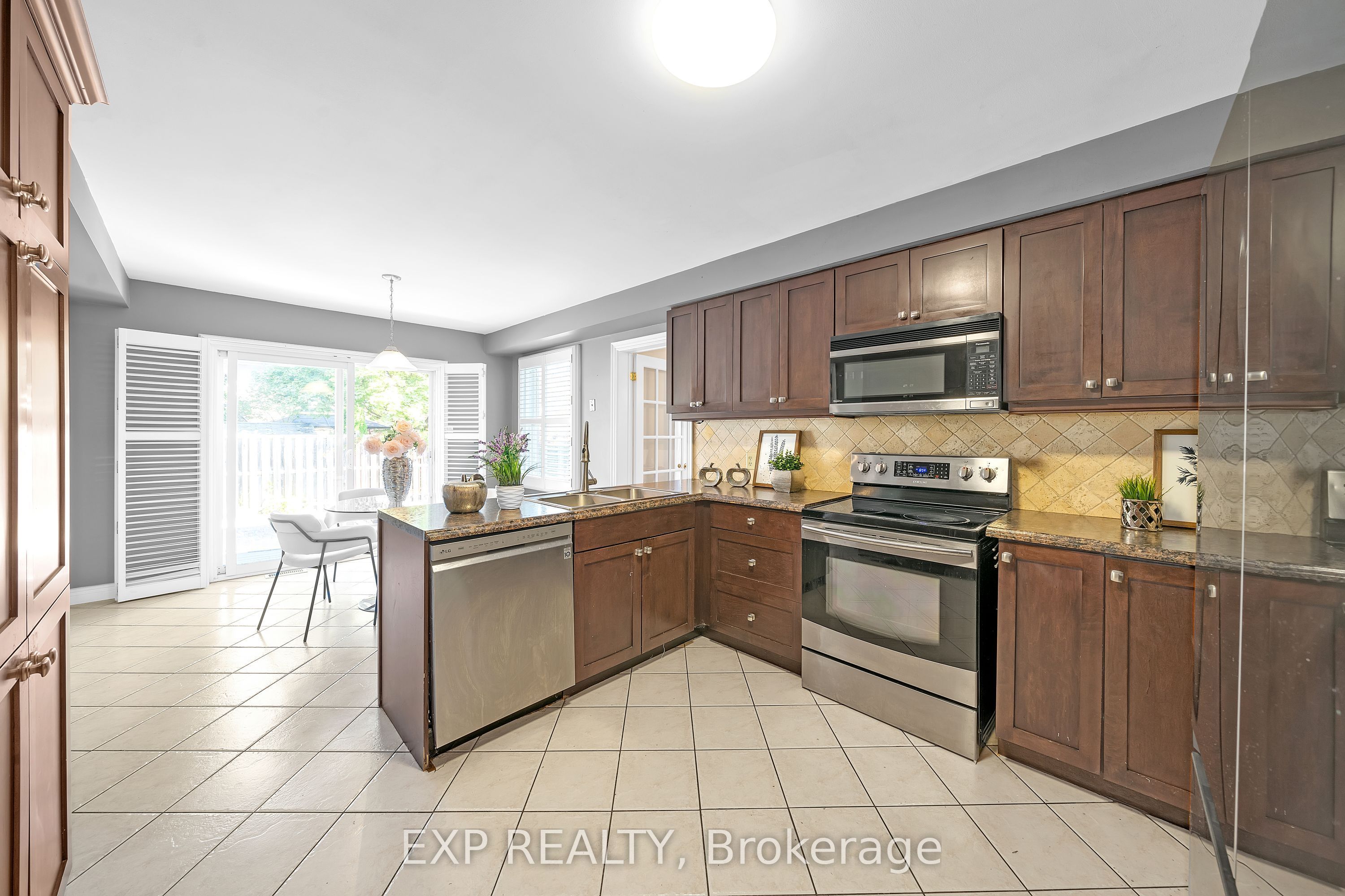 955 Snowbird Street Property Photo 20