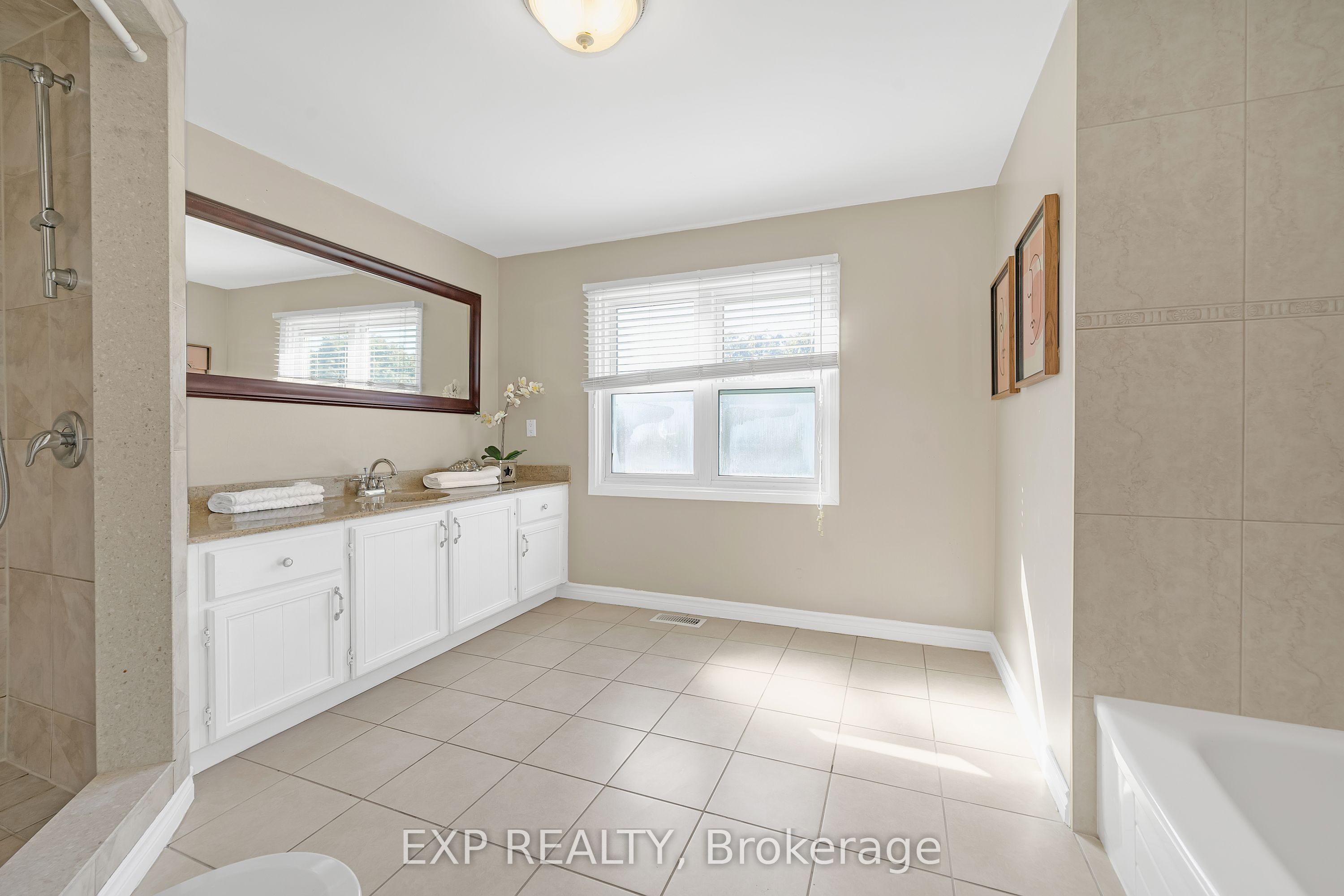 955 Snowbird Street Property Photo 34