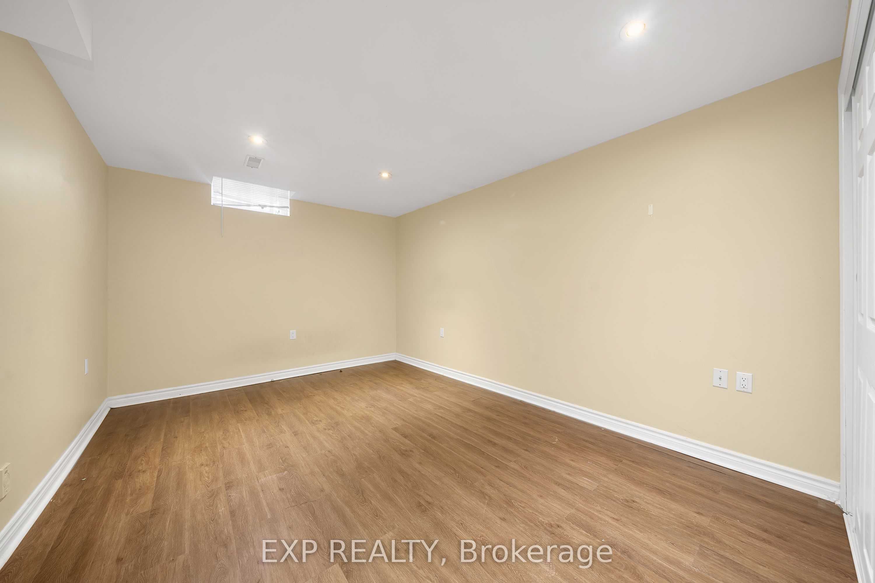 955 Snowbird Street Property Photo 38