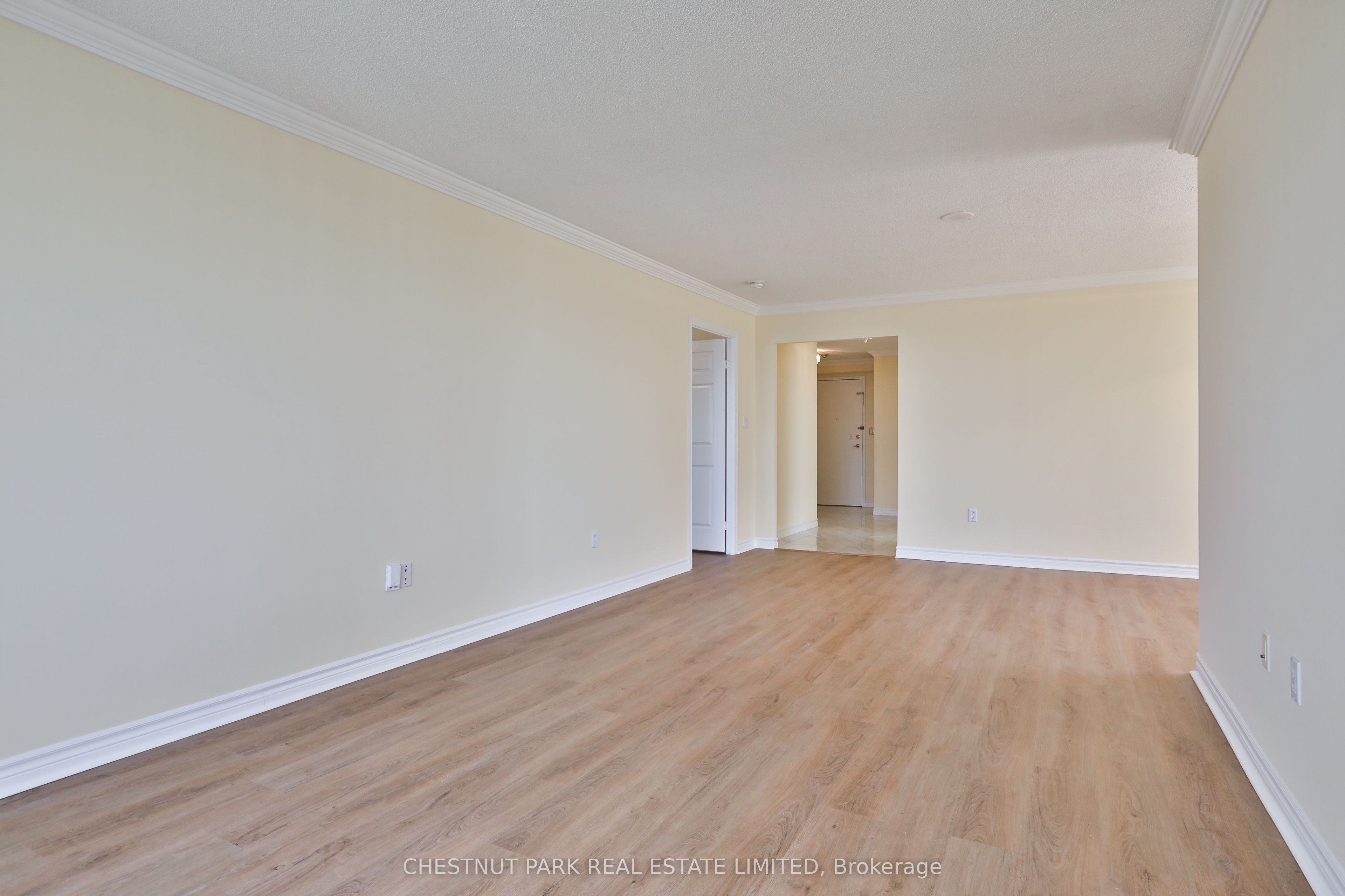 228 Bonis Avenue E 2705 Property Photo 4
