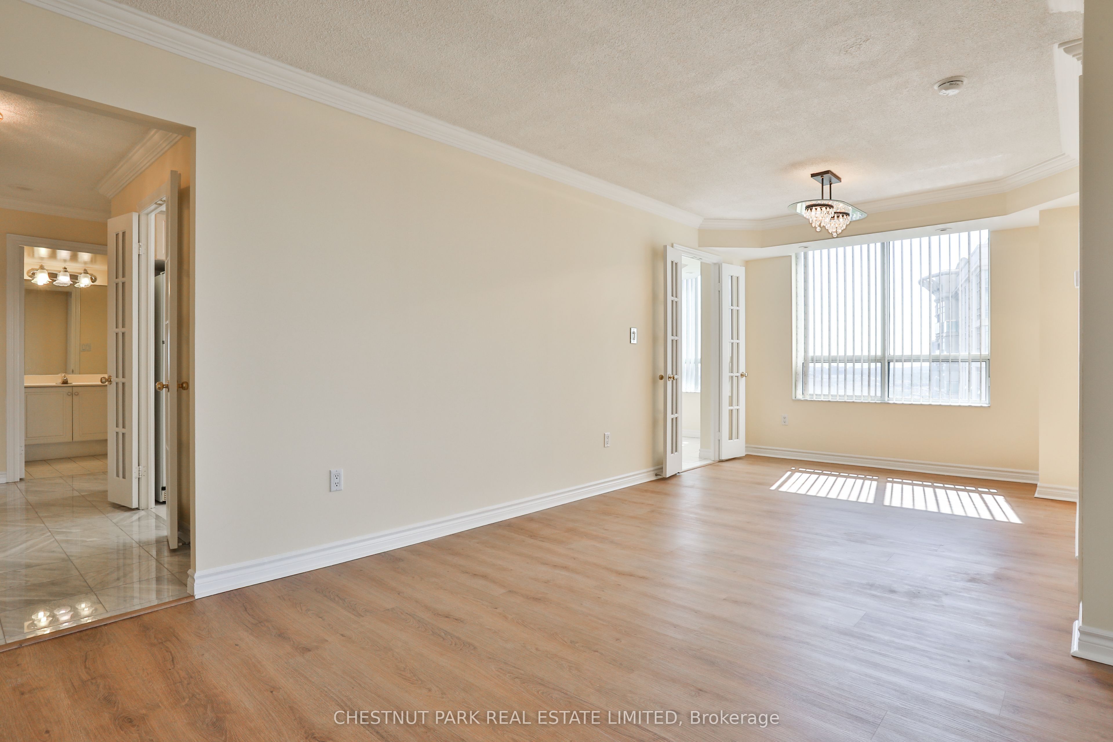 228 Bonis Avenue E 2705 Property Photo 6
