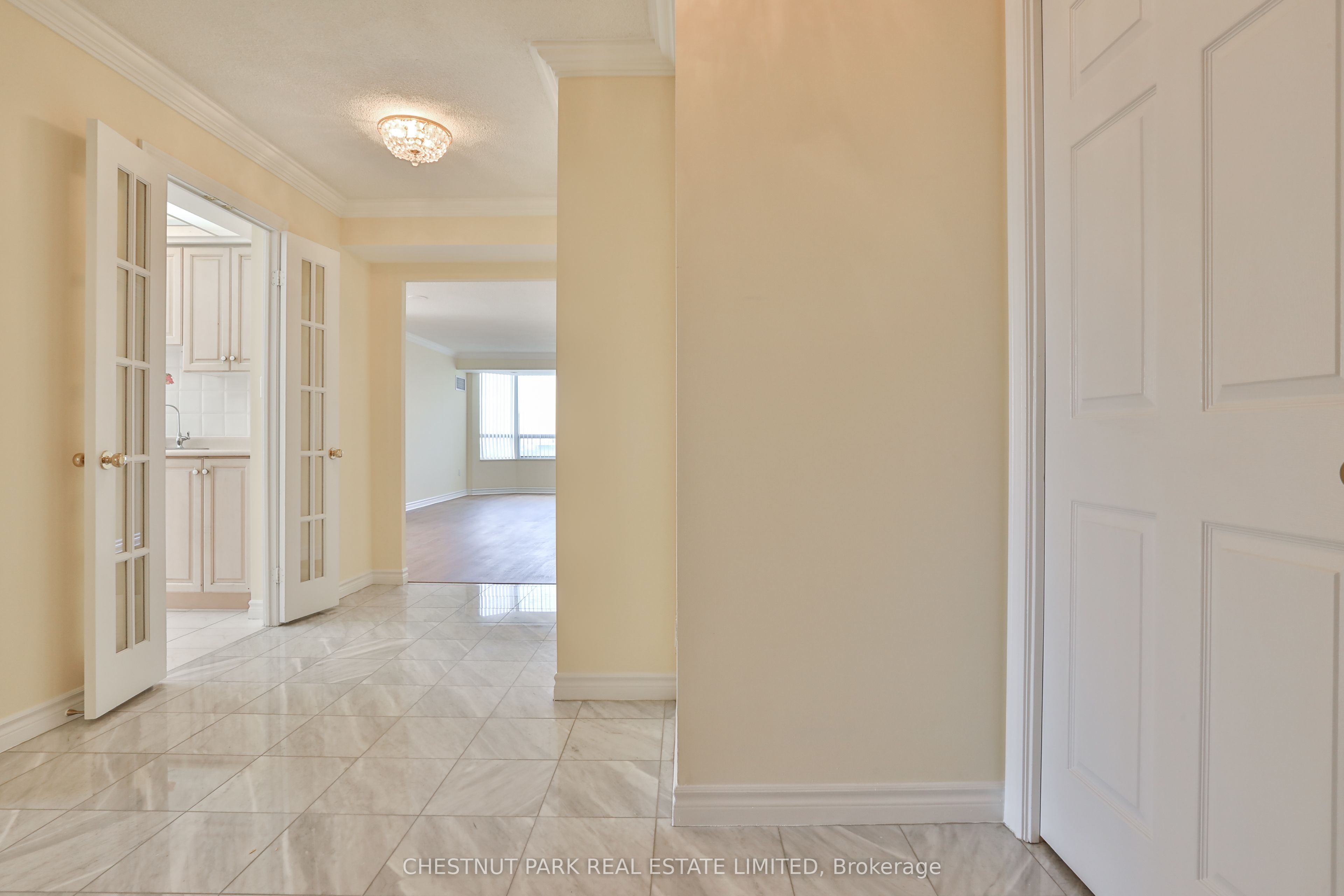 228 Bonis Avenue E 2705 Property Photo 10