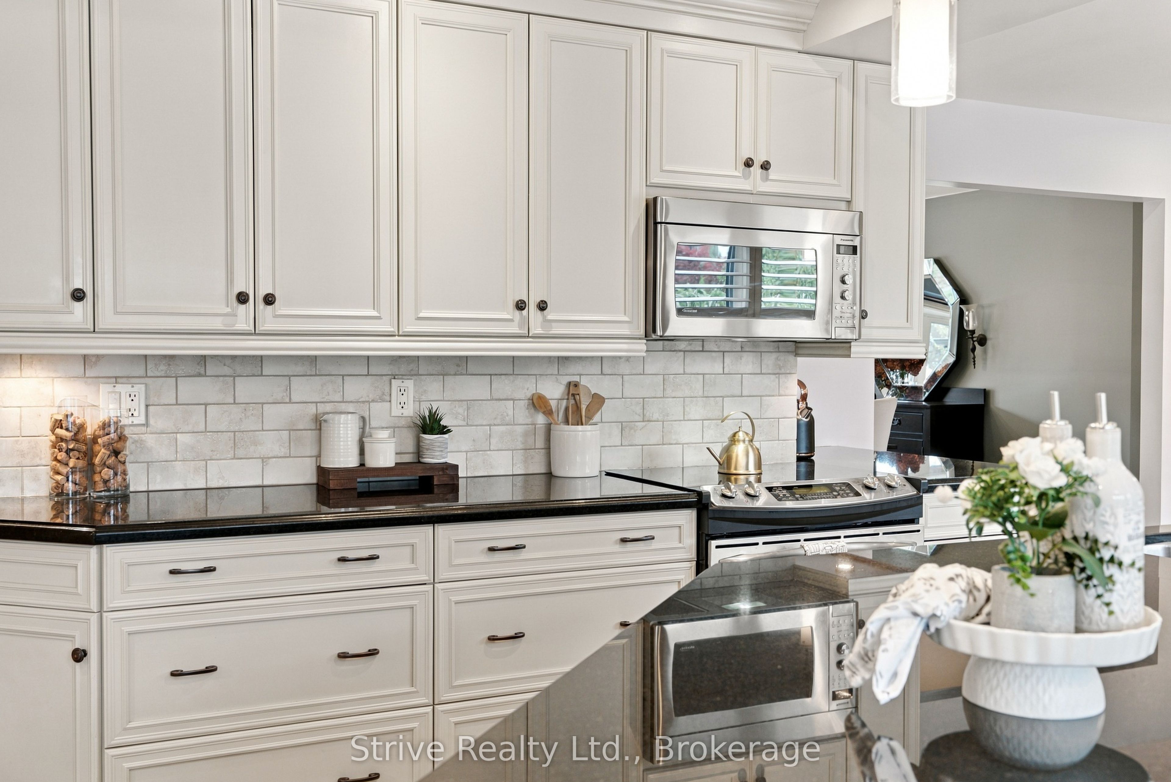40 Mclellan Drive Property Photo 7