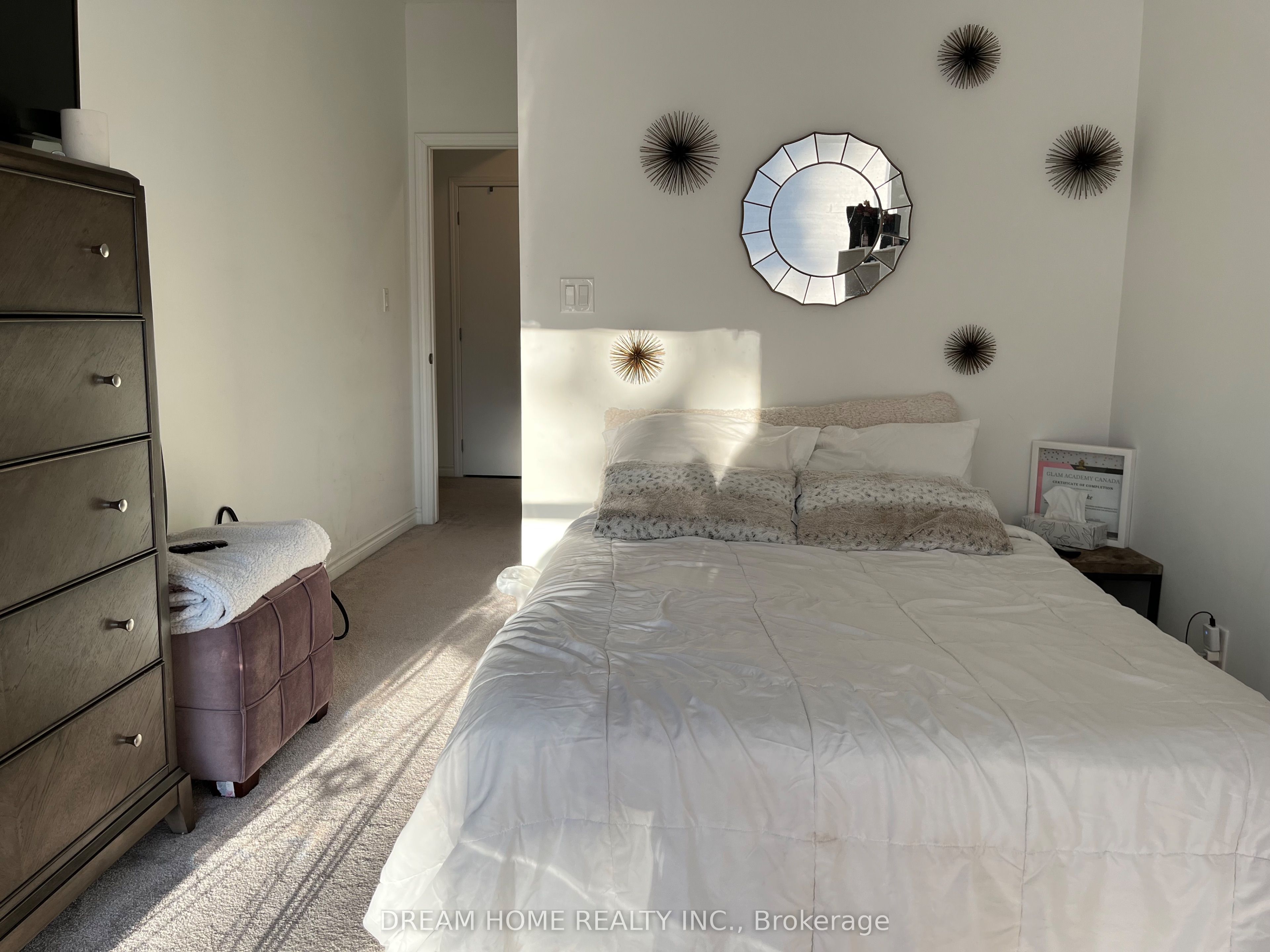 3 Falaise Road B2 Property Photo 2