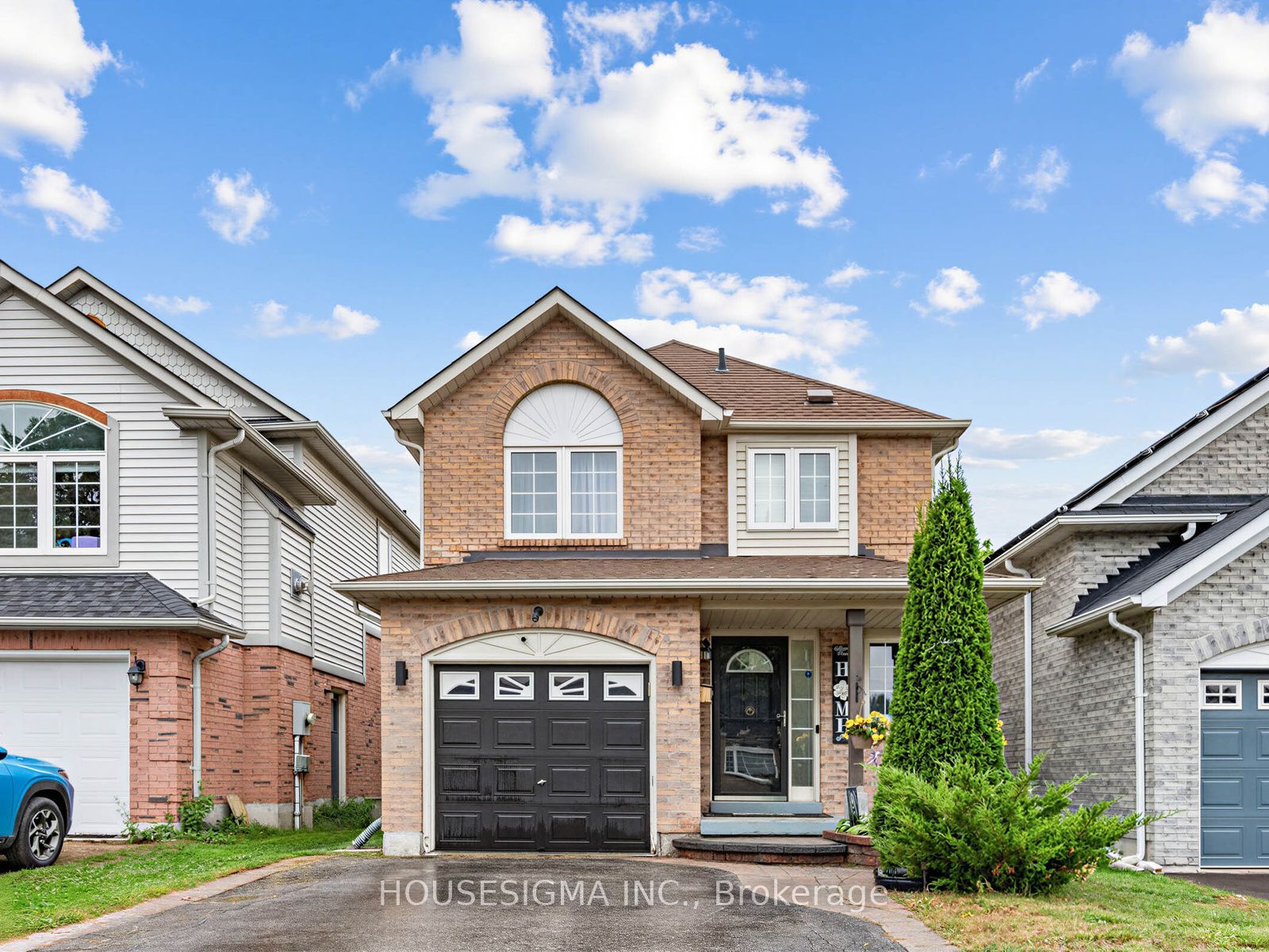 554 Aldershot Drive Property Photo 1