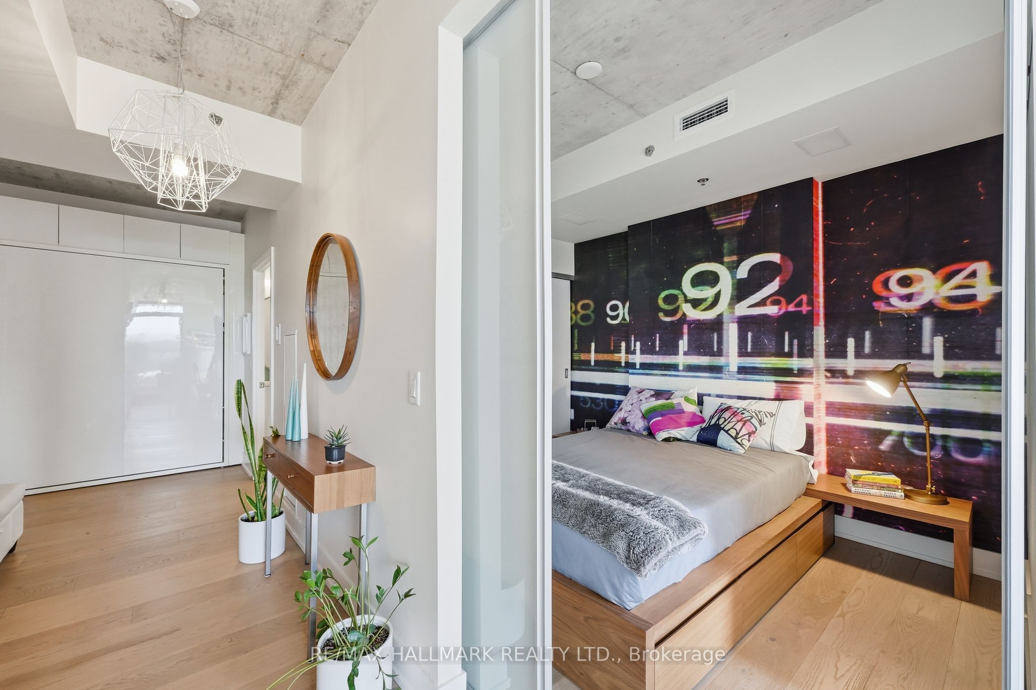 630 Queen Street E 602 Property Photo 14