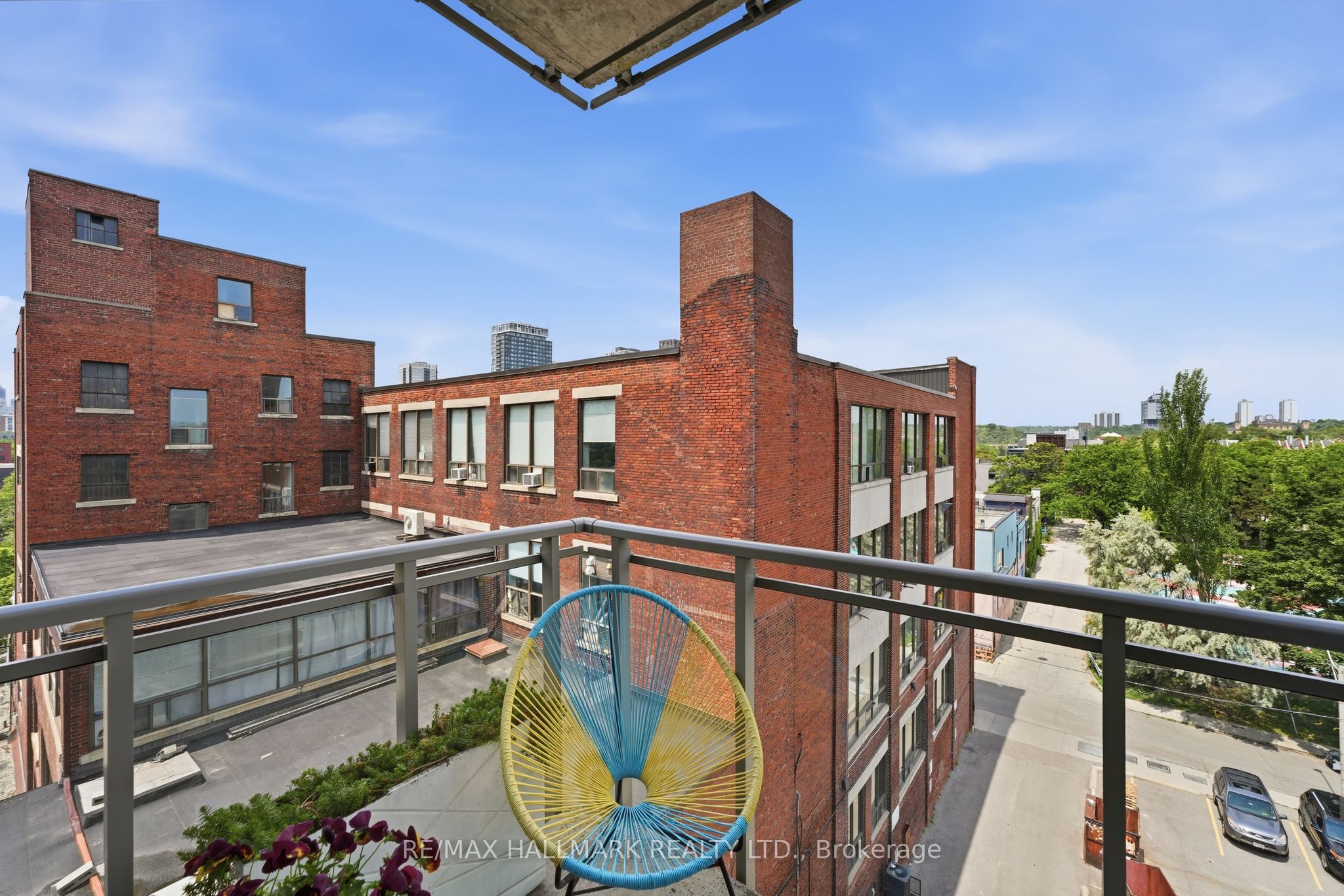 630 Queen Street E 602 Property Photo 19