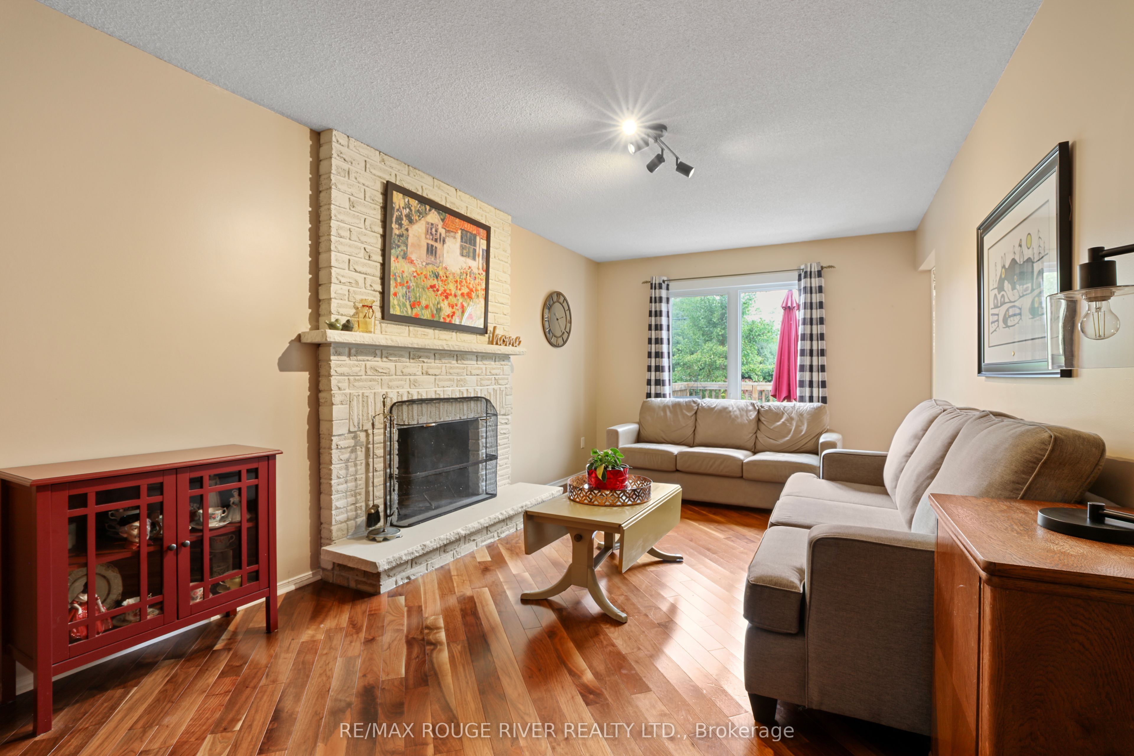 648 Cognac Crescent Property Photo 19