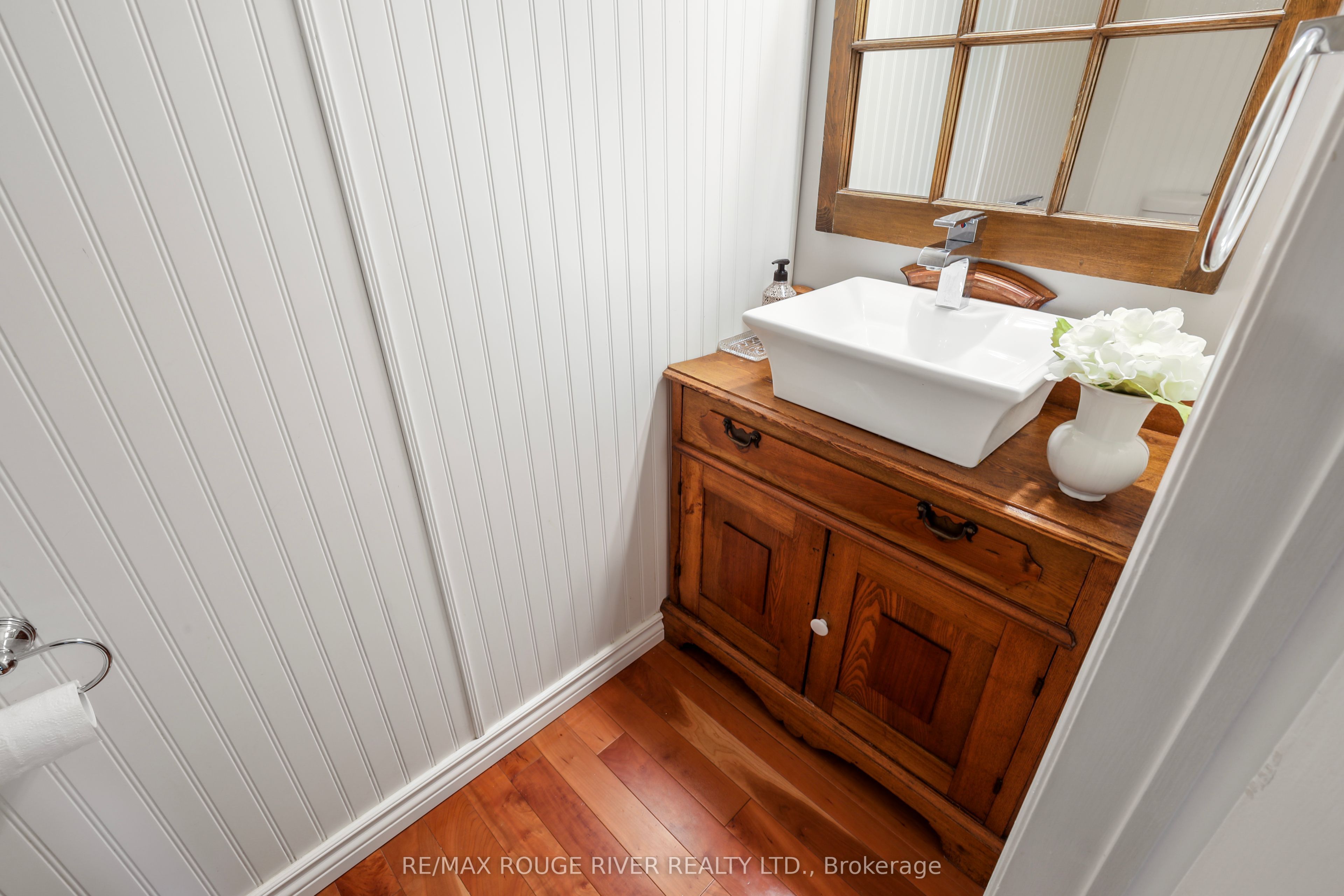 648 Cognac Crescent Property Photo 22