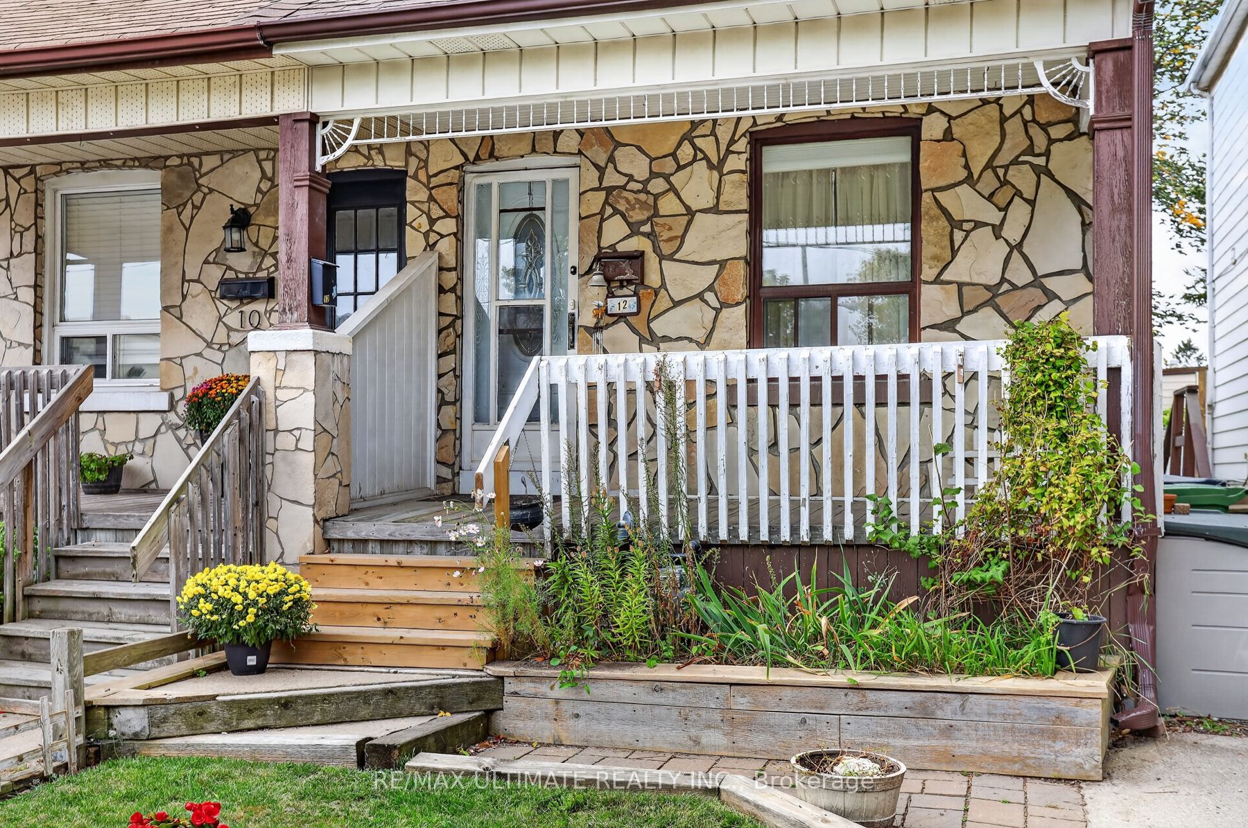 12 Eldon Avenue Property Photo 4