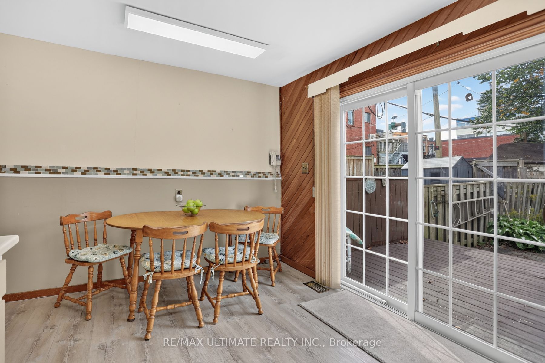 12 Eldon Avenue Property Photo 19