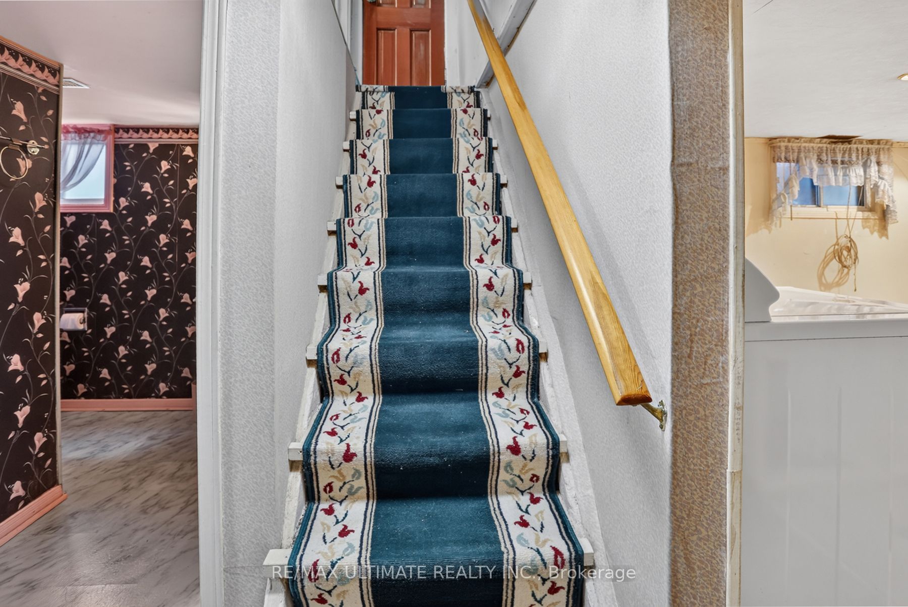 12 Eldon Avenue Property Photo 28