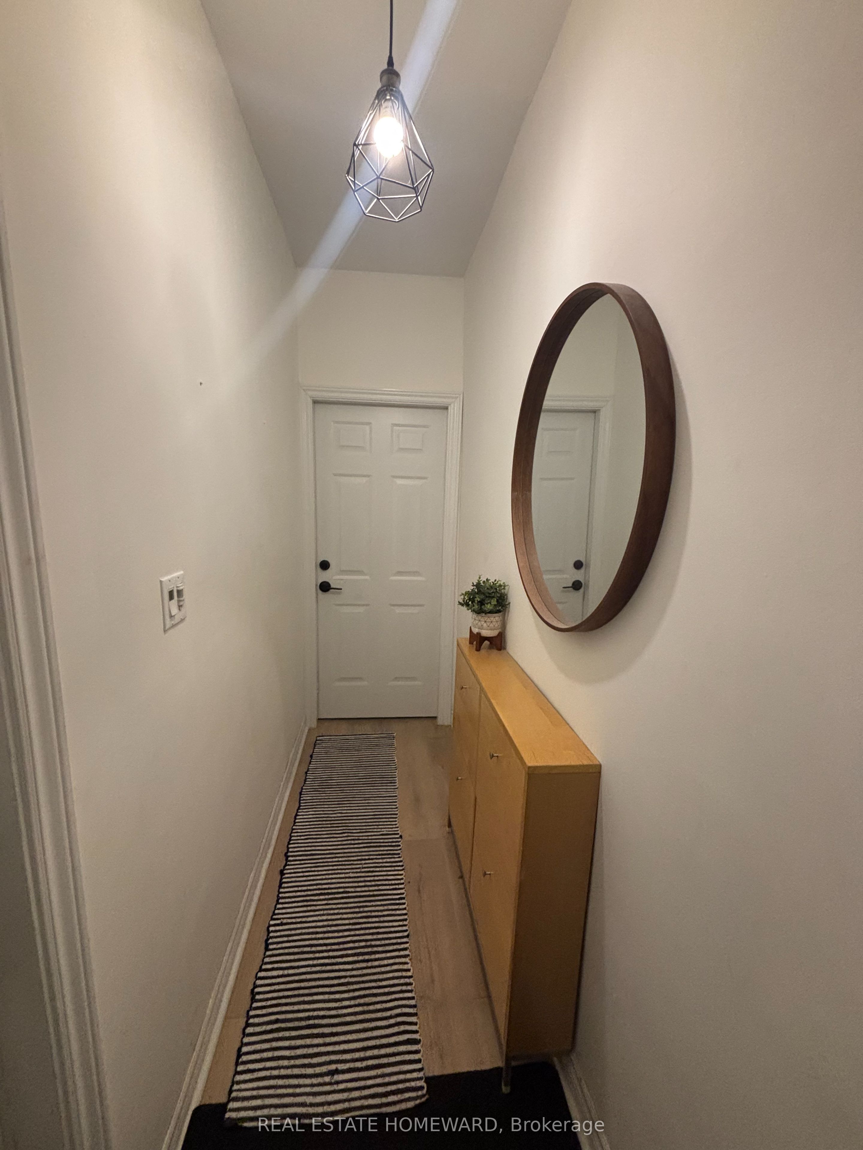 86 Carlaw Avenue Property Photo 2