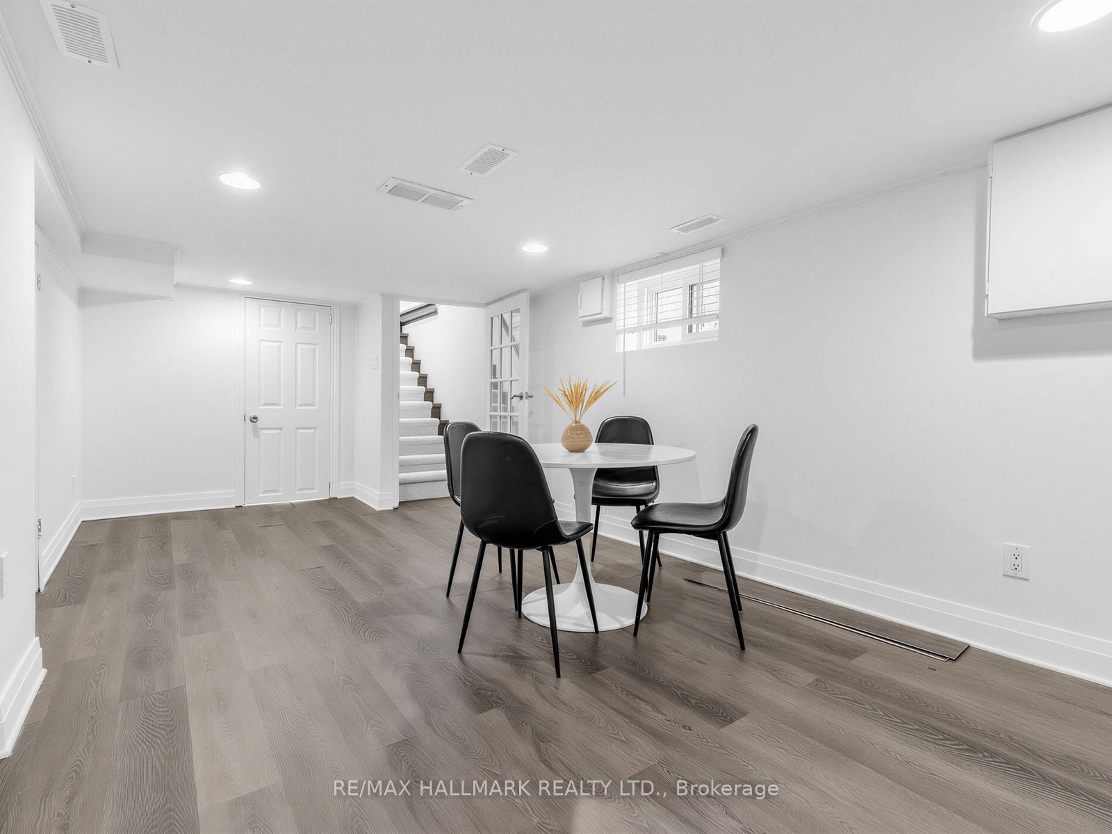 4 Woodville Avenue Property Photo 34