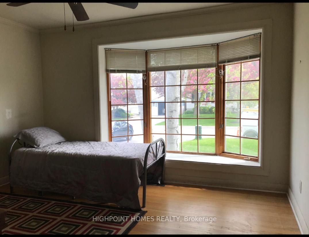 118 Kitchener Road Property Photo 3