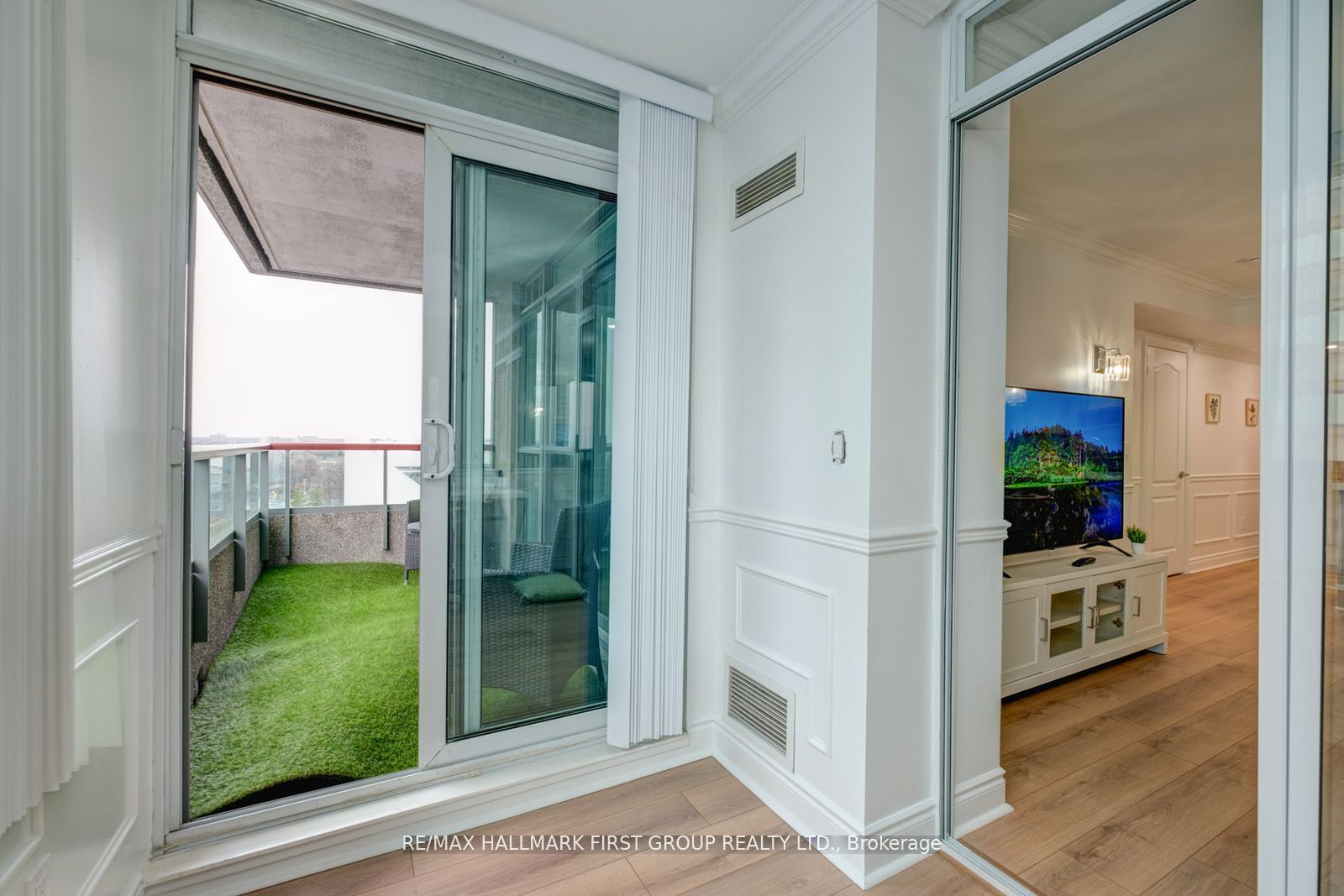 60 Brian Harrison Way 1008 Property Photo 15