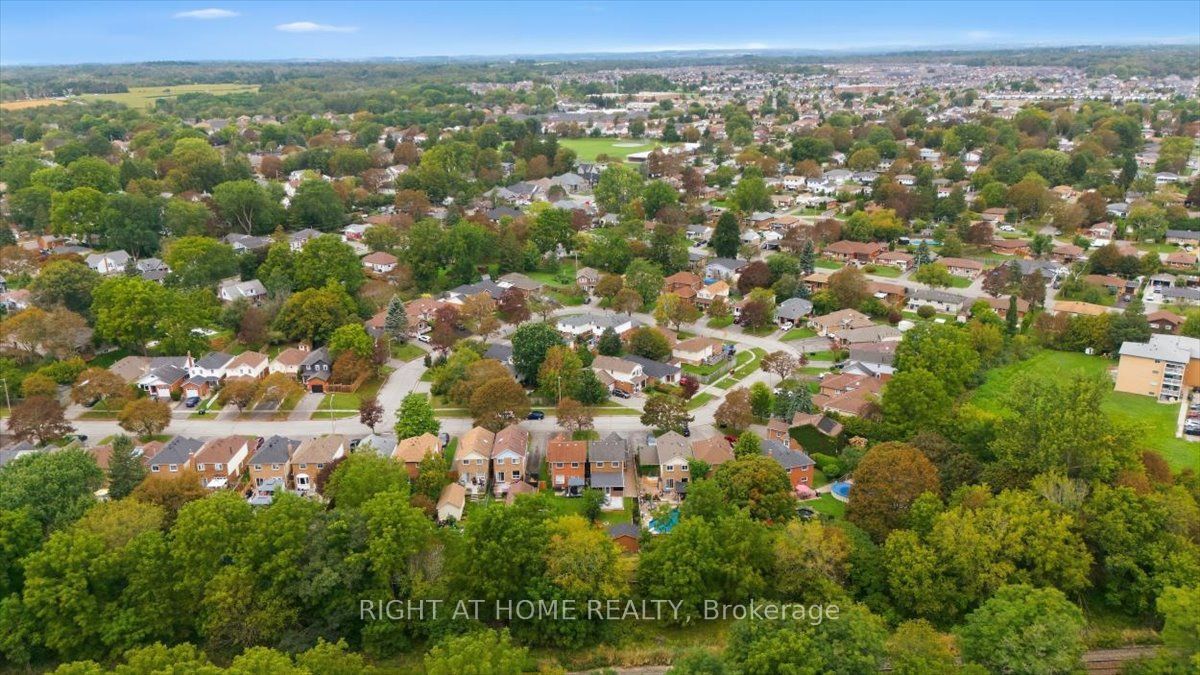 31 Prout Drive Property Photo 33