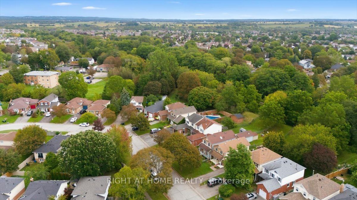 31 Prout Drive Property Photo 38