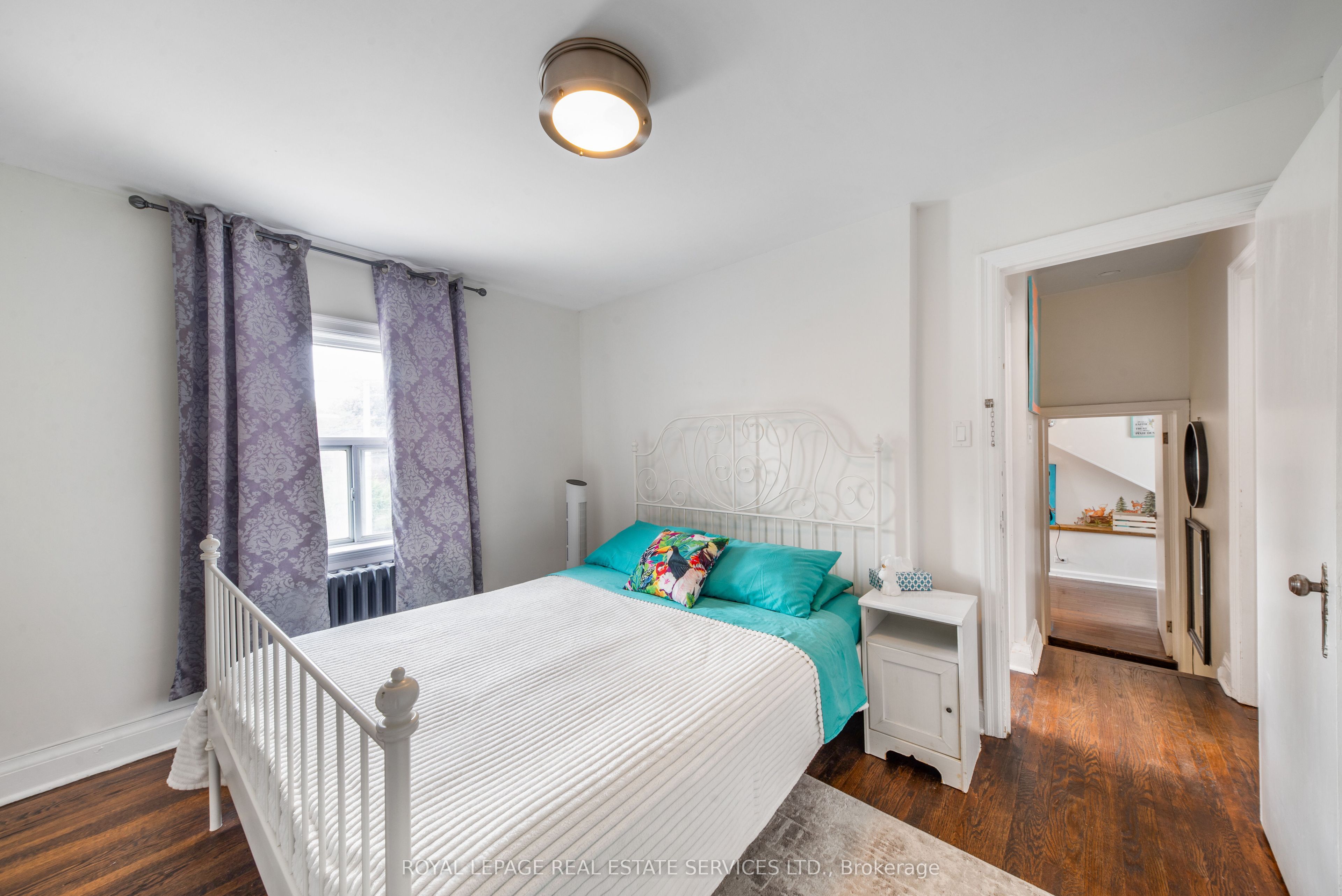 761 Kingston Road Property Photo 14