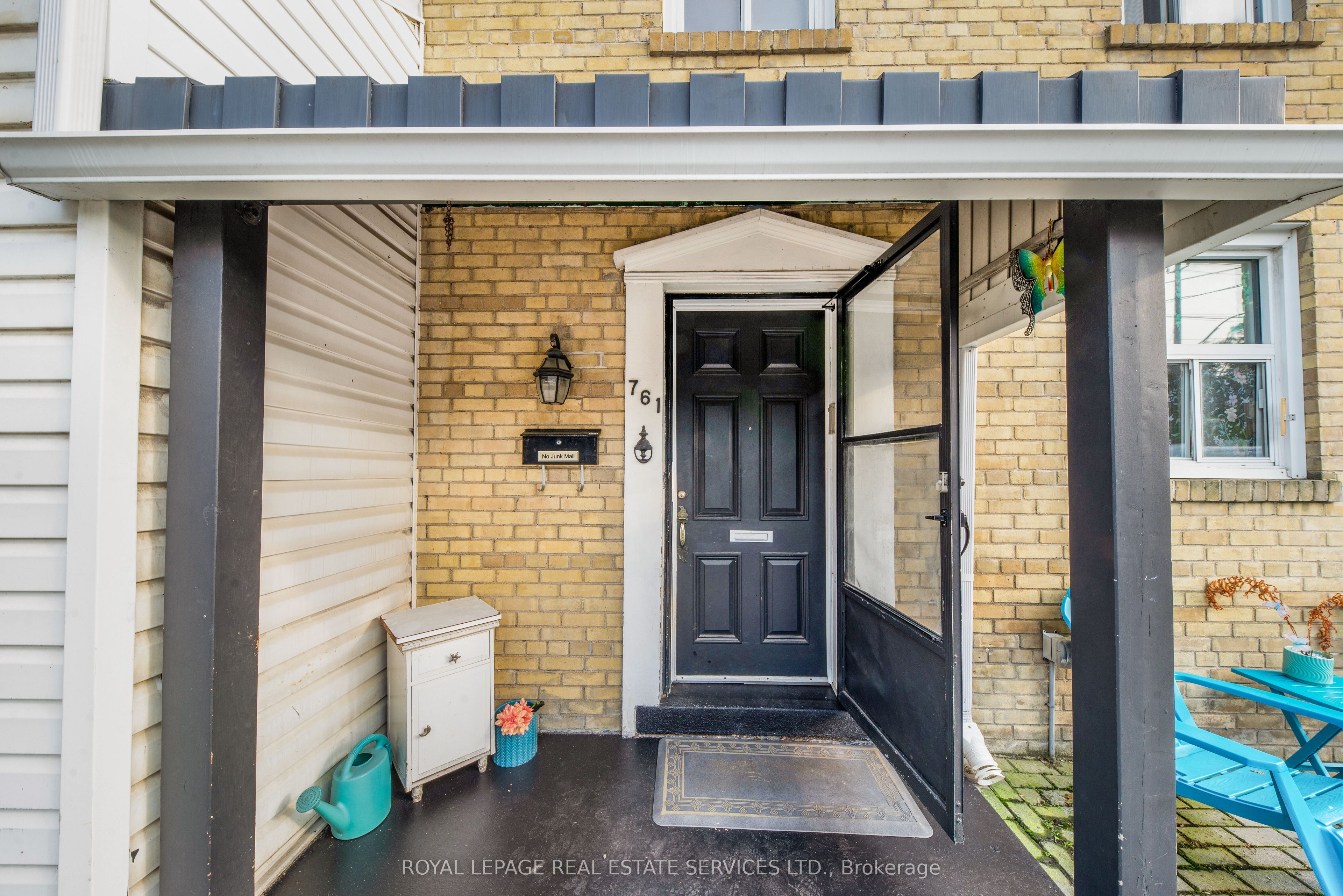 761 Kingston Road Property Photo 49