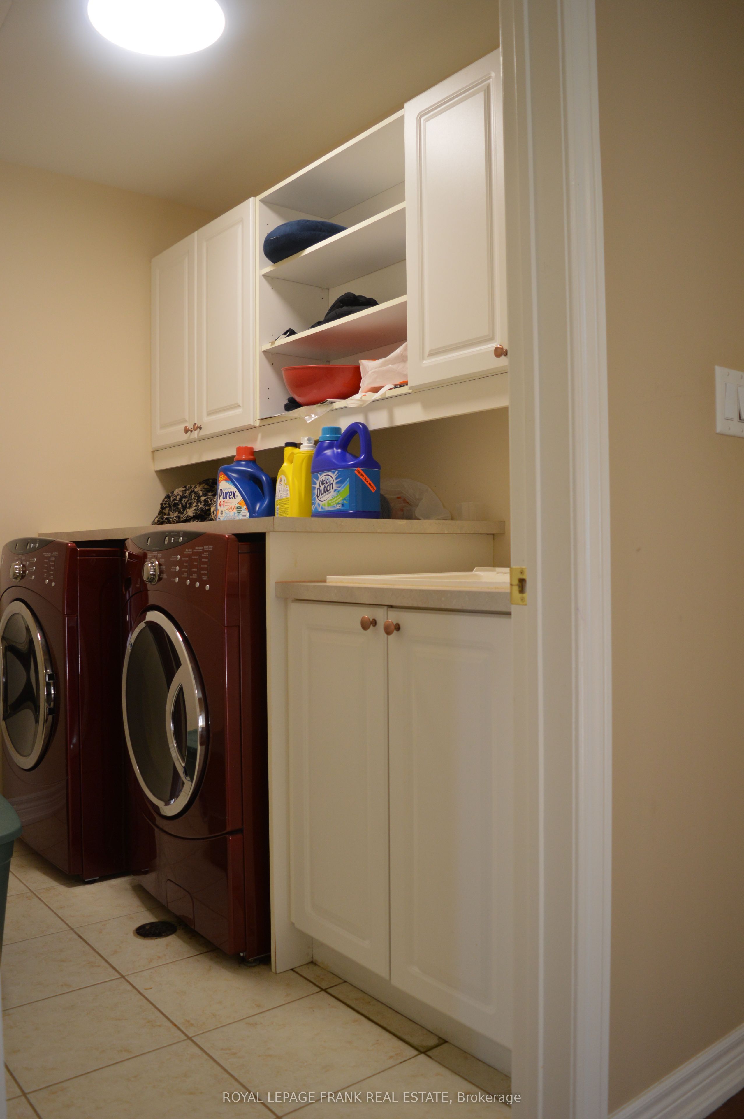 61 Summerside Avenue Property Photo 21