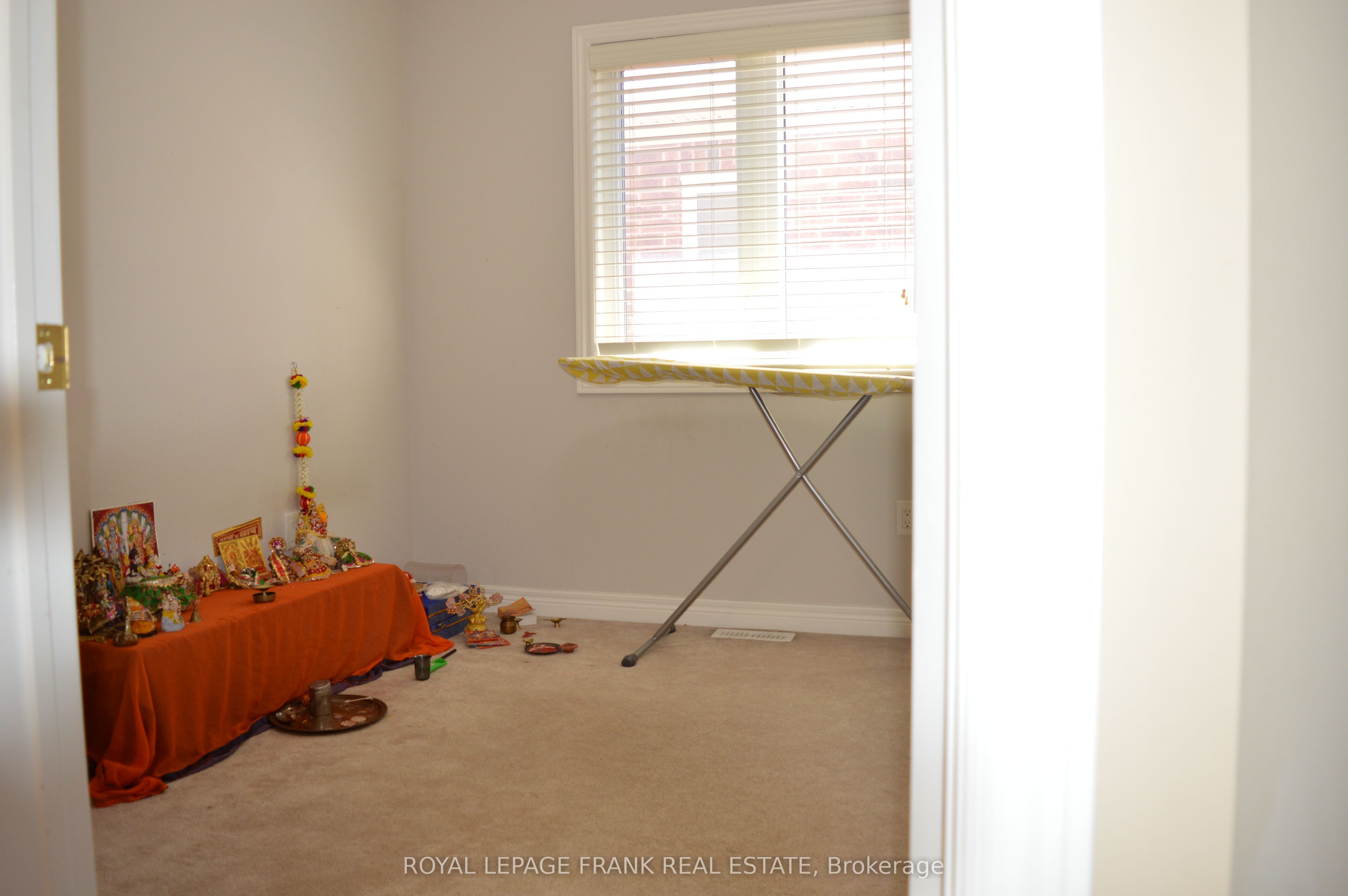 61 Summerside Avenue Property Photo 22