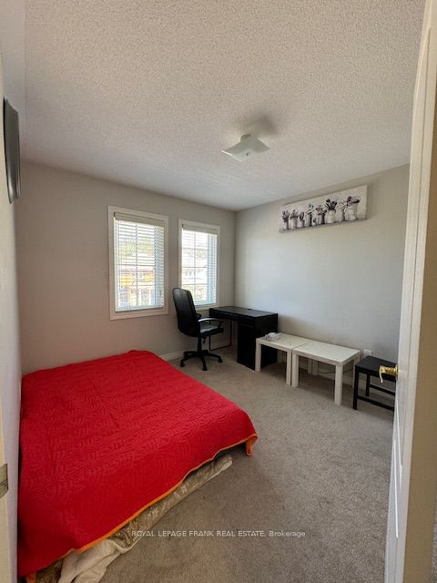 61 Summerside Avenue Property Photo 25
