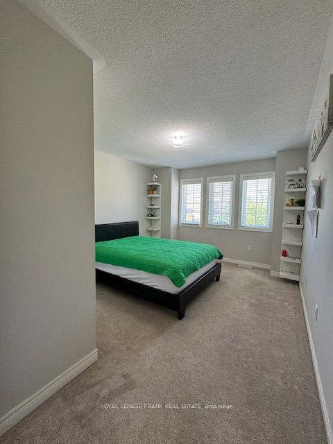 61 Summerside Avenue Property Photo 26