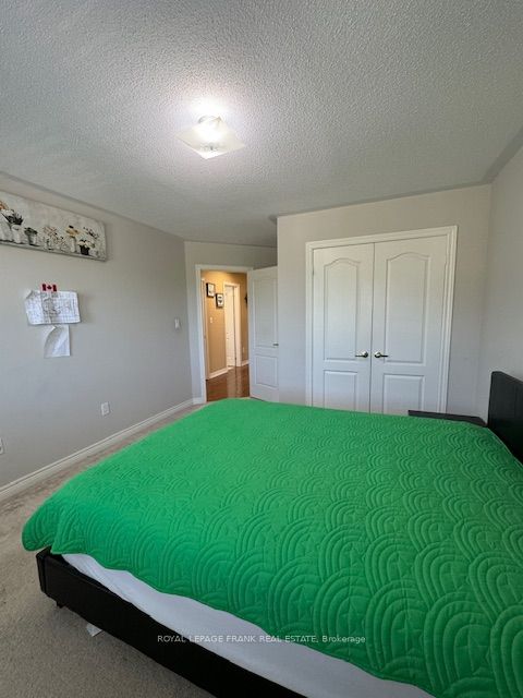 61 Summerside Avenue Property Photo 27