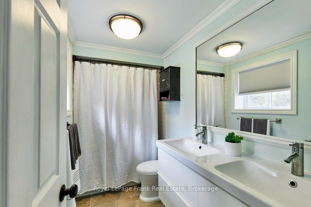 34 Pleasant View Avenue Property Photo 21